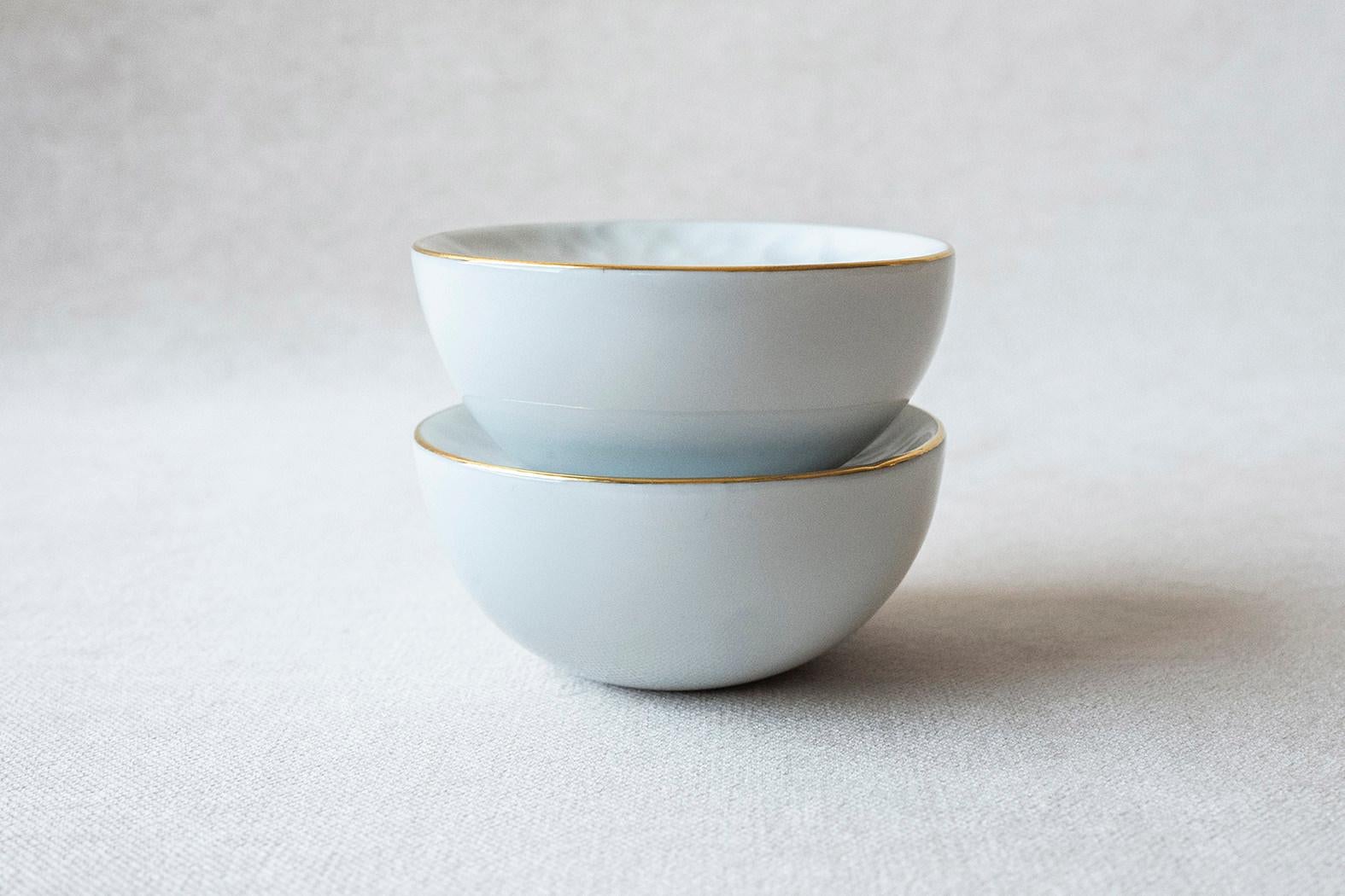 Ovum, Nº9 / White + Golden Rim / Side Dish, Handmade Porcelain Tableware In New Condition For Sale In Amsterdam, NL