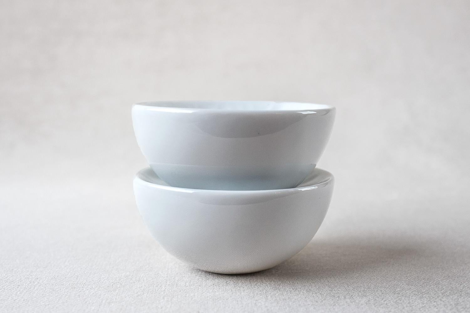 Contemporary Ovum. nº9 / white/ side dish - handmade porcelain tableware For Sale