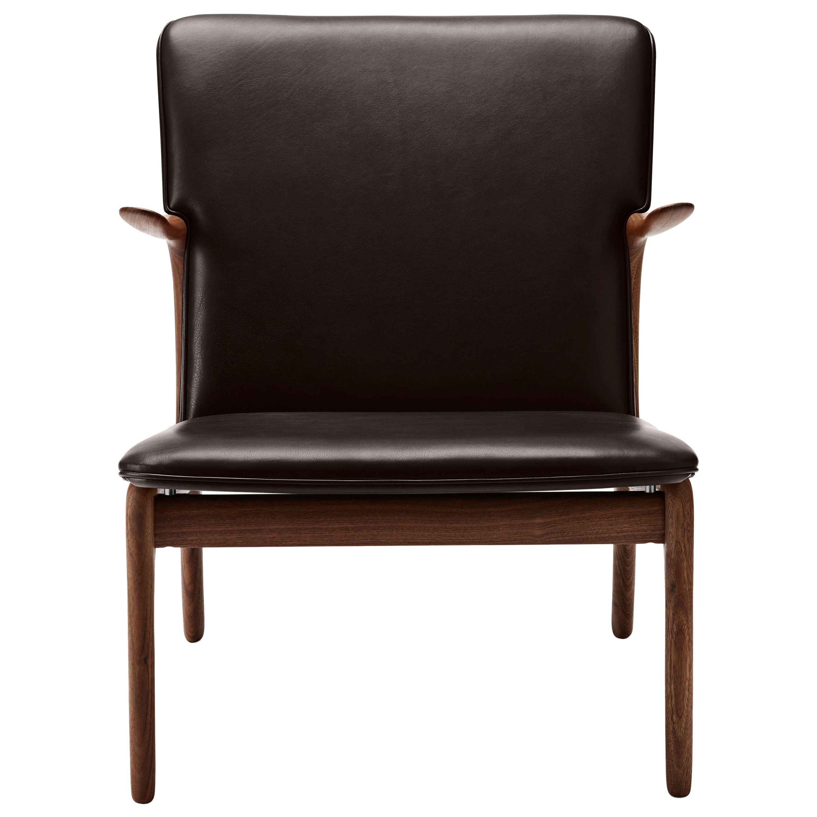OW124 Beak Chair in Walnut Oil with Thor 377 Leather by Ole Wanscher