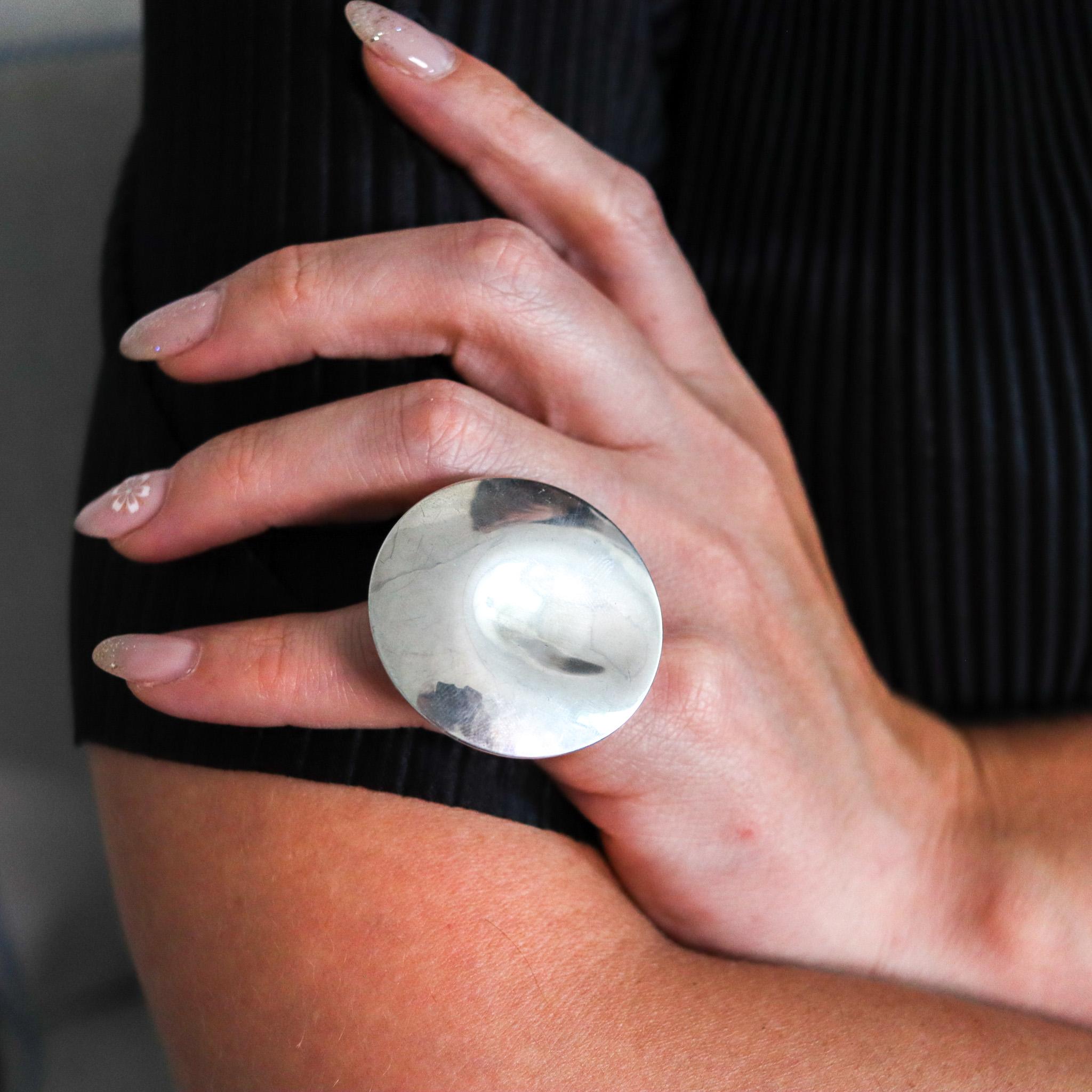 Owe Johansson 1970 Finland Modernist Domed Ring in Solid .925 Sterling Silver For Sale 3