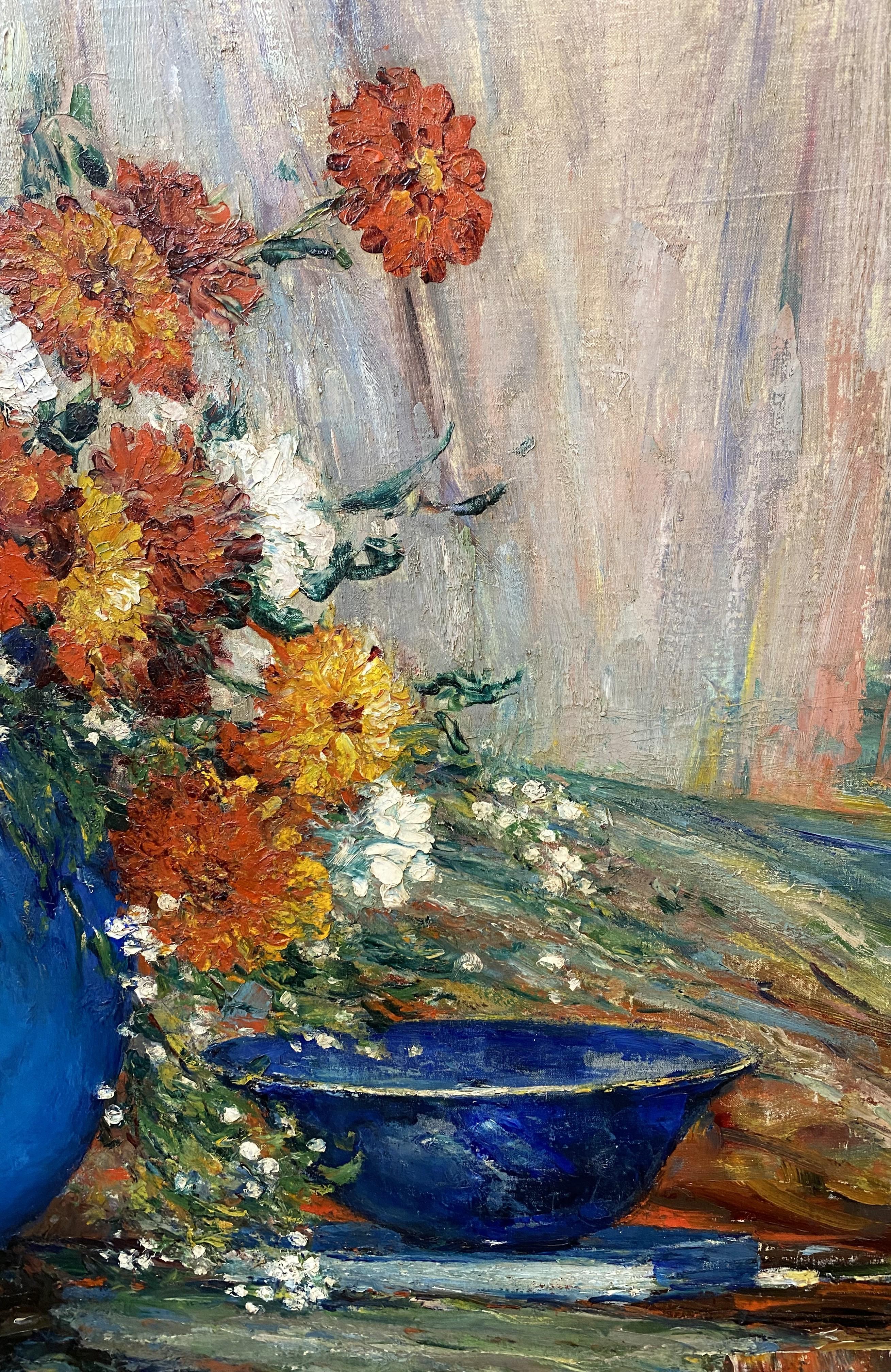Ein großes, schönes Blumenstillleben in einer blauen Vase des amerikanischen Künstlers Owen Cullen Yates (1866-1945). Yates wurde in Bryan, Ohio, geboren und studierte in New York City bei William Merritt Chase und Leonard Ochtman sowie an der