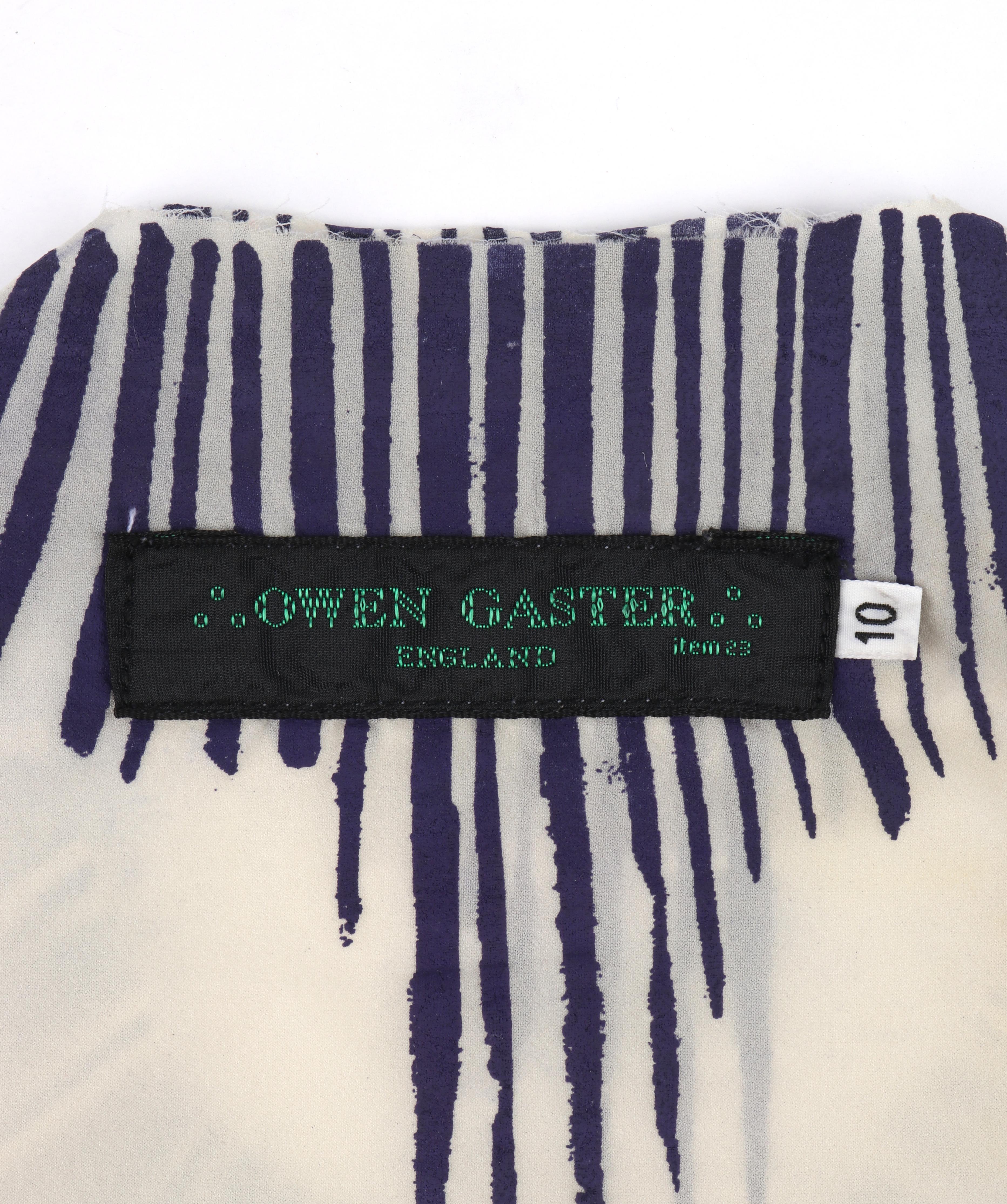 OWEN GASTER A/W 1999 Item 23 Long Sleeve Blue Screen Printed White V-Neck Blouse In Good Condition For Sale In Thiensville, WI