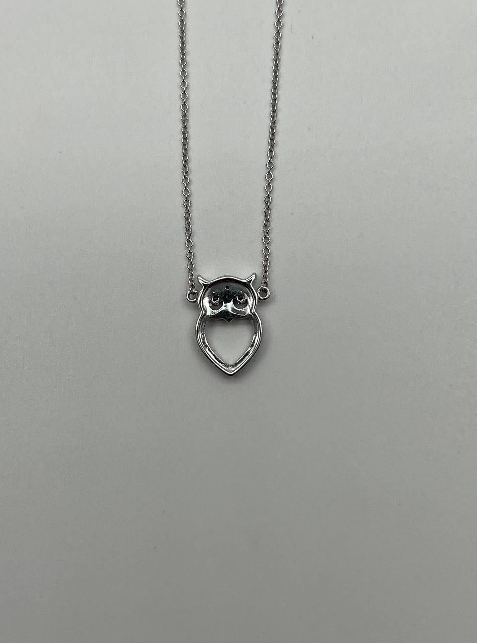 Gufo Uccello Cuore Simbolo Diamanti Motivo aureola Collana a catena in oro bianco 18K In condizioni Nuovo in vendita a Oakton, VA