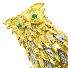 Owl Brooch with Diamonds & Emeralds in 18 Karat Yellow Gold