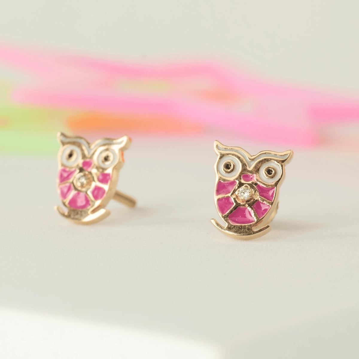 Taglio rotondo Owl Diamond Kids Stud Earrings in 14k Solid Gold (Certified) in vendita