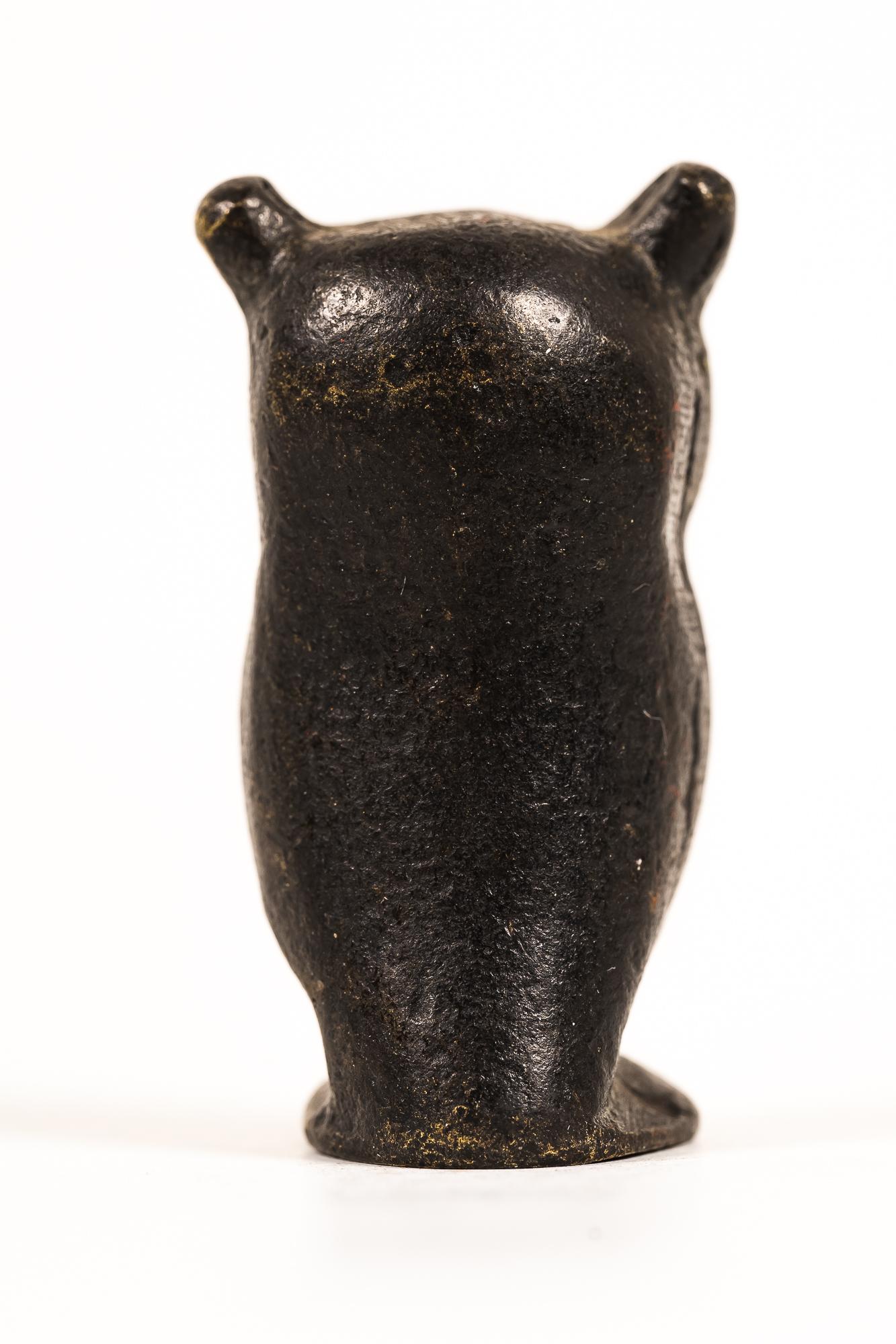 Autrichien Figurine de hibou par Walter Bosse vers les années 1950 en vente