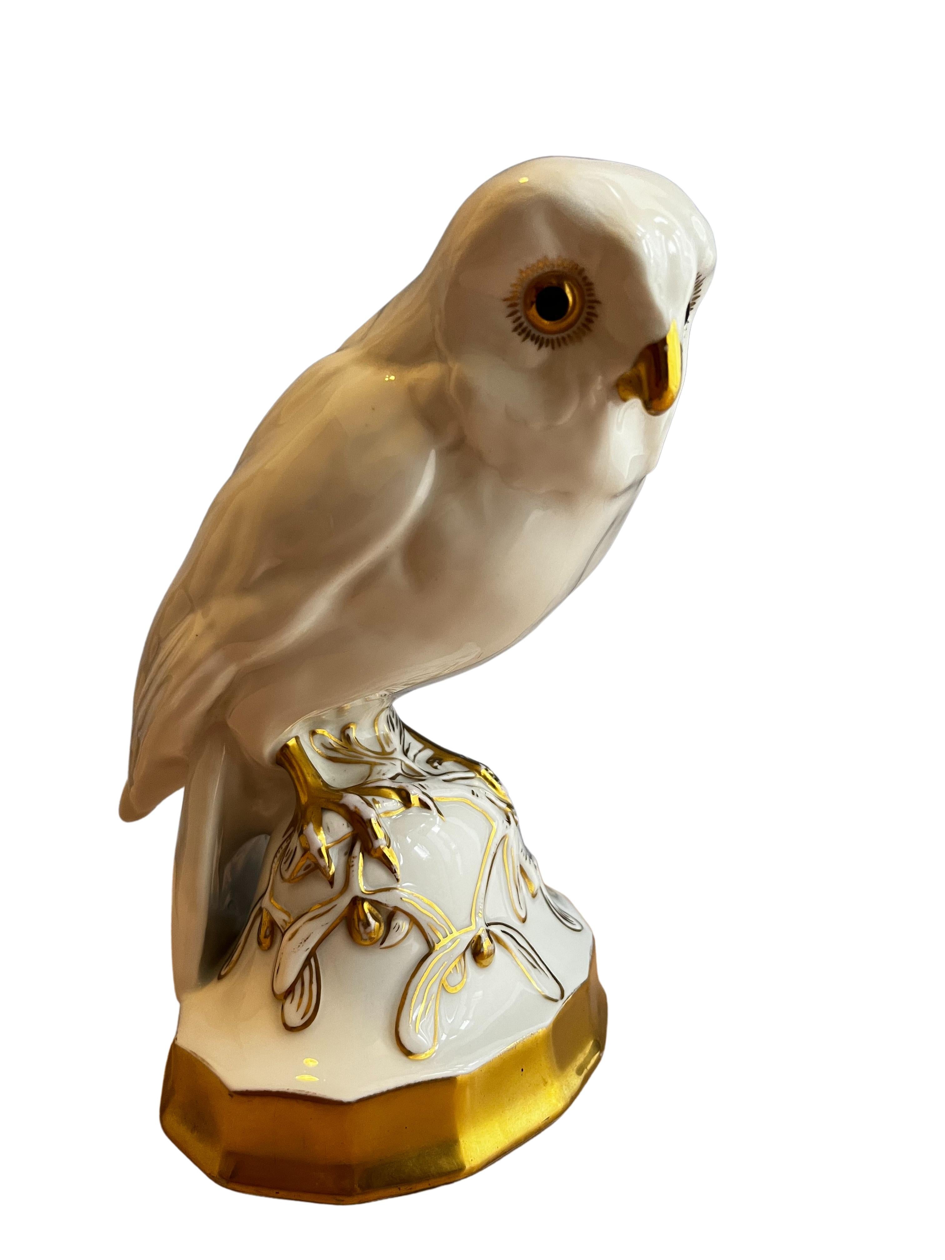 Owl misteltoe pedestal porcelain Hutschenreuther art dep Prof. Klee 1918 Germany In Good Condition For Sale In Wien, AT