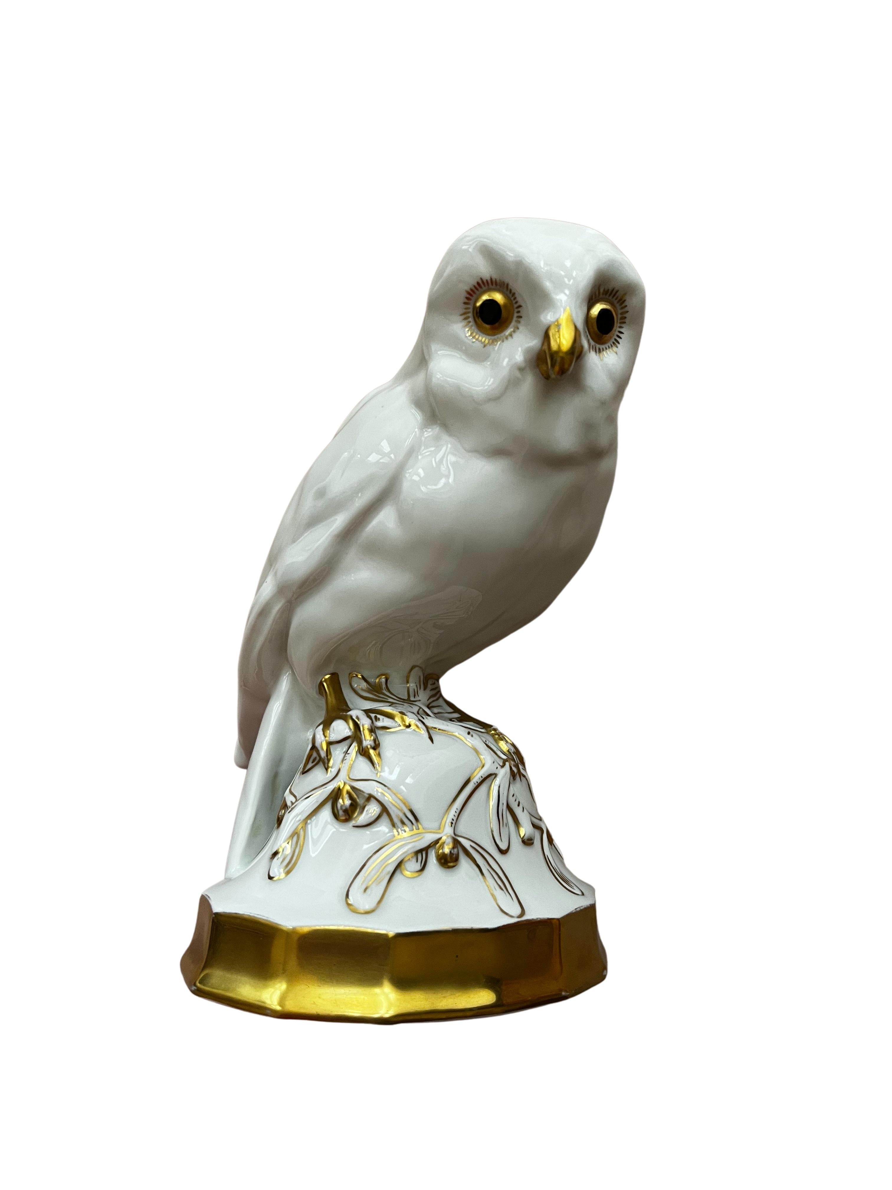 Owl misteltoe pedestal porcelain Hutschenreuther art dep Prof. Klee 1918 Germany For Sale 2