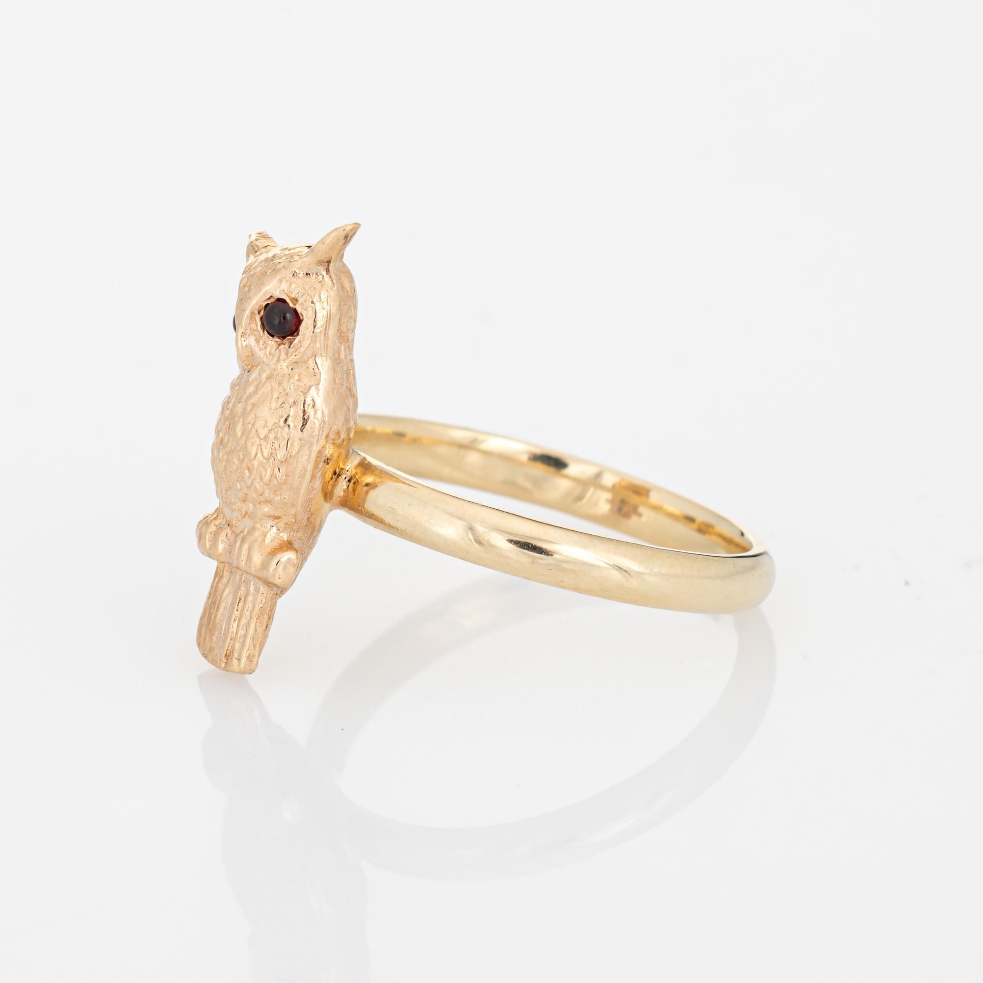 Cabochon Owl Ring Vintage 14k Yellow Gold Garnet Eyes Estate Fine Jewelry Sz 6.5 For Sale