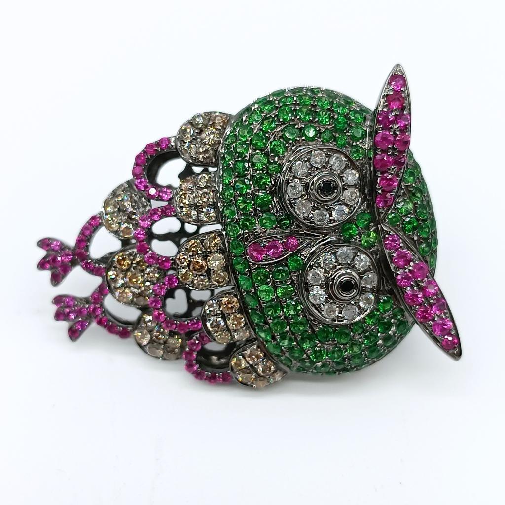 Brilliant Cut Owl Brooch in White Gold with Diamonds, Tsavorites and Rubies For Sale