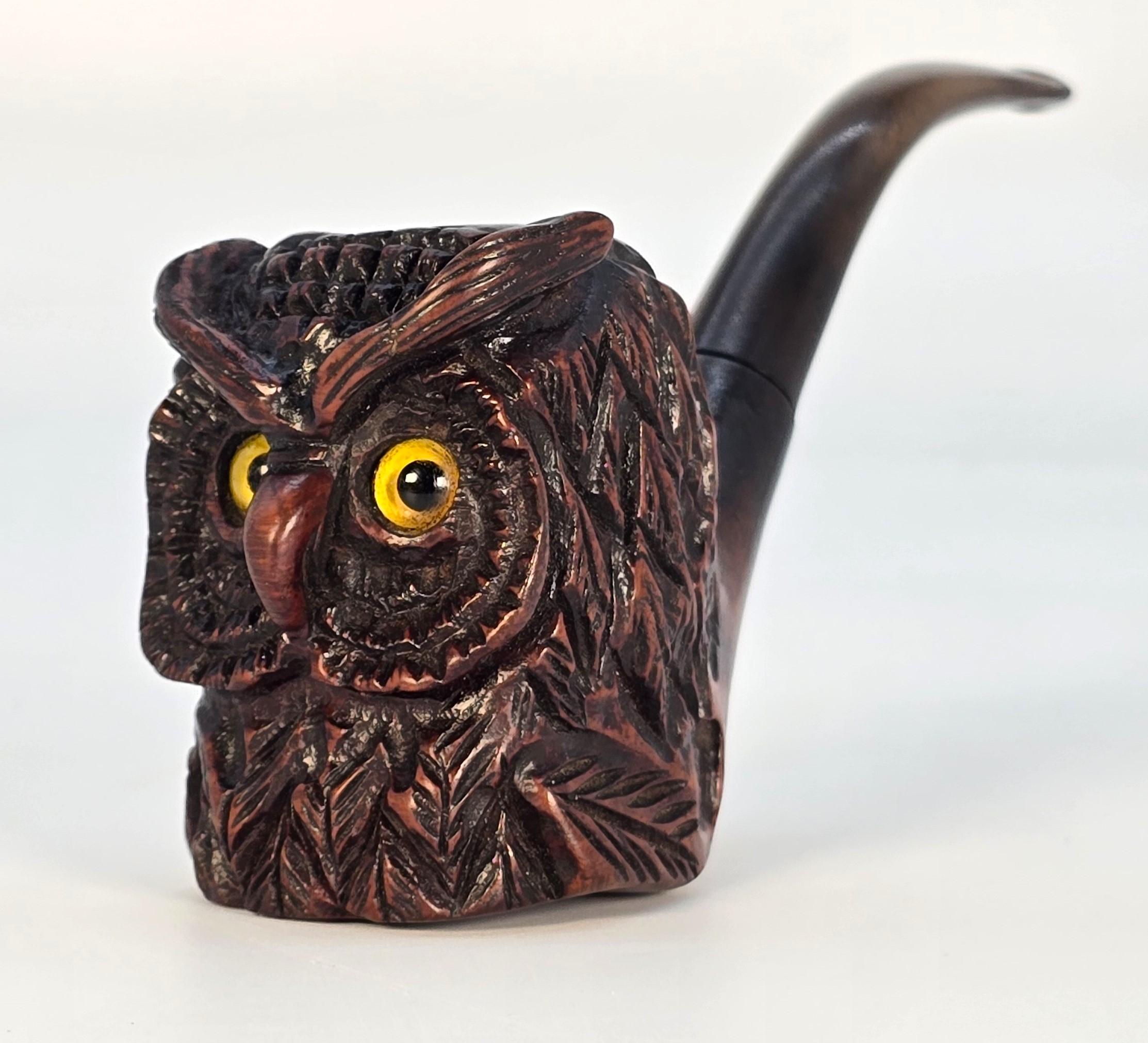 Owl smoking pipe made from burr briar wood, French circa 1900 For Sale 5