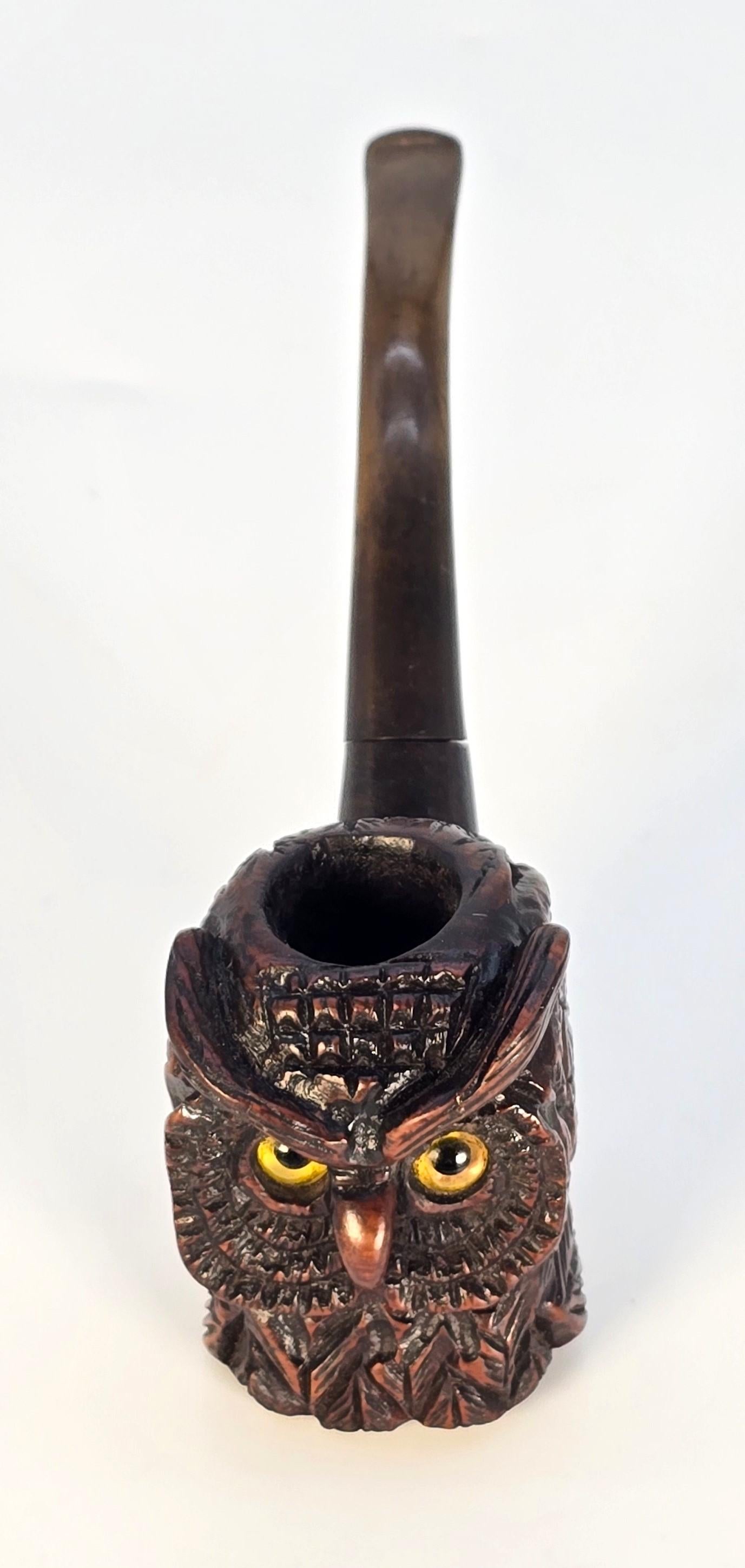 20th Century Owl smoking pipe made from burr briar wood, French circa 1900 For Sale