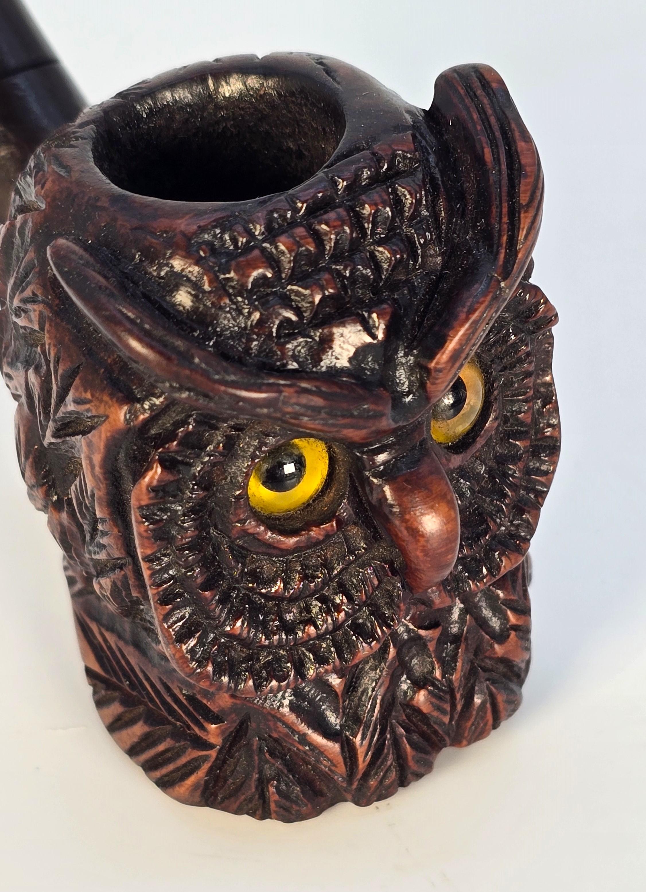 Owl smoking pipe made from burr briar wood, French circa 1900 For Sale 1