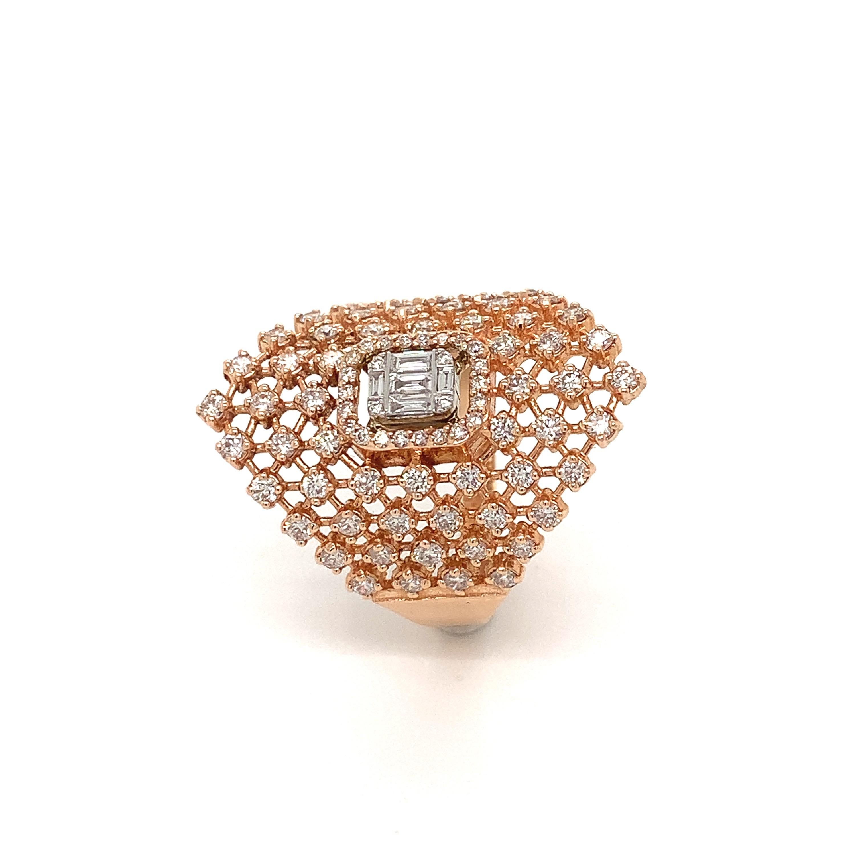 Round Cut OWN Your Story 14K Rose Gold Baguette and Brilliant Diamond Lattice Shield Ring For Sale