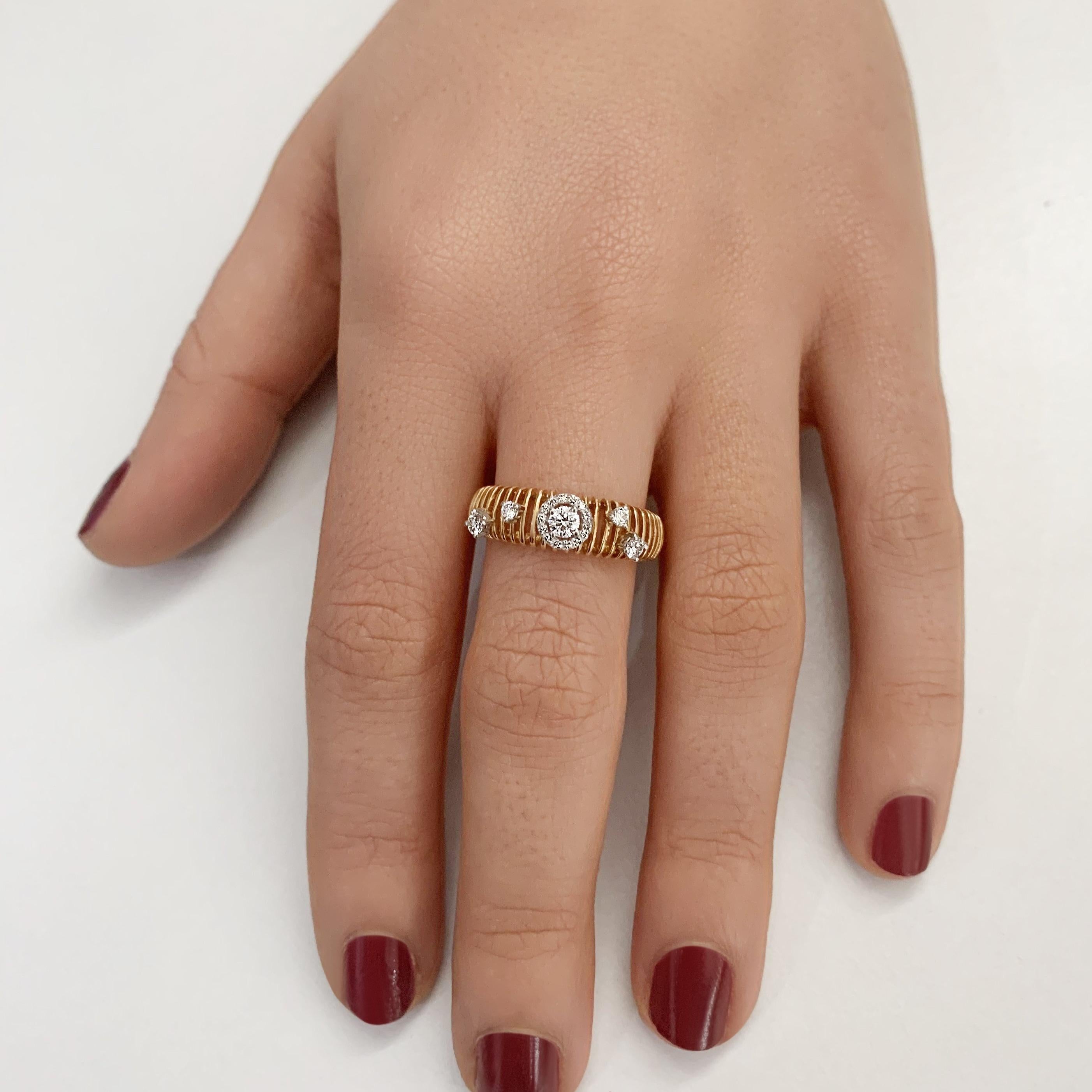 Round Cut OWN Your Story 18 Karat Rose Gold White Diamond Sprinkled Verical Lined Ring For Sale