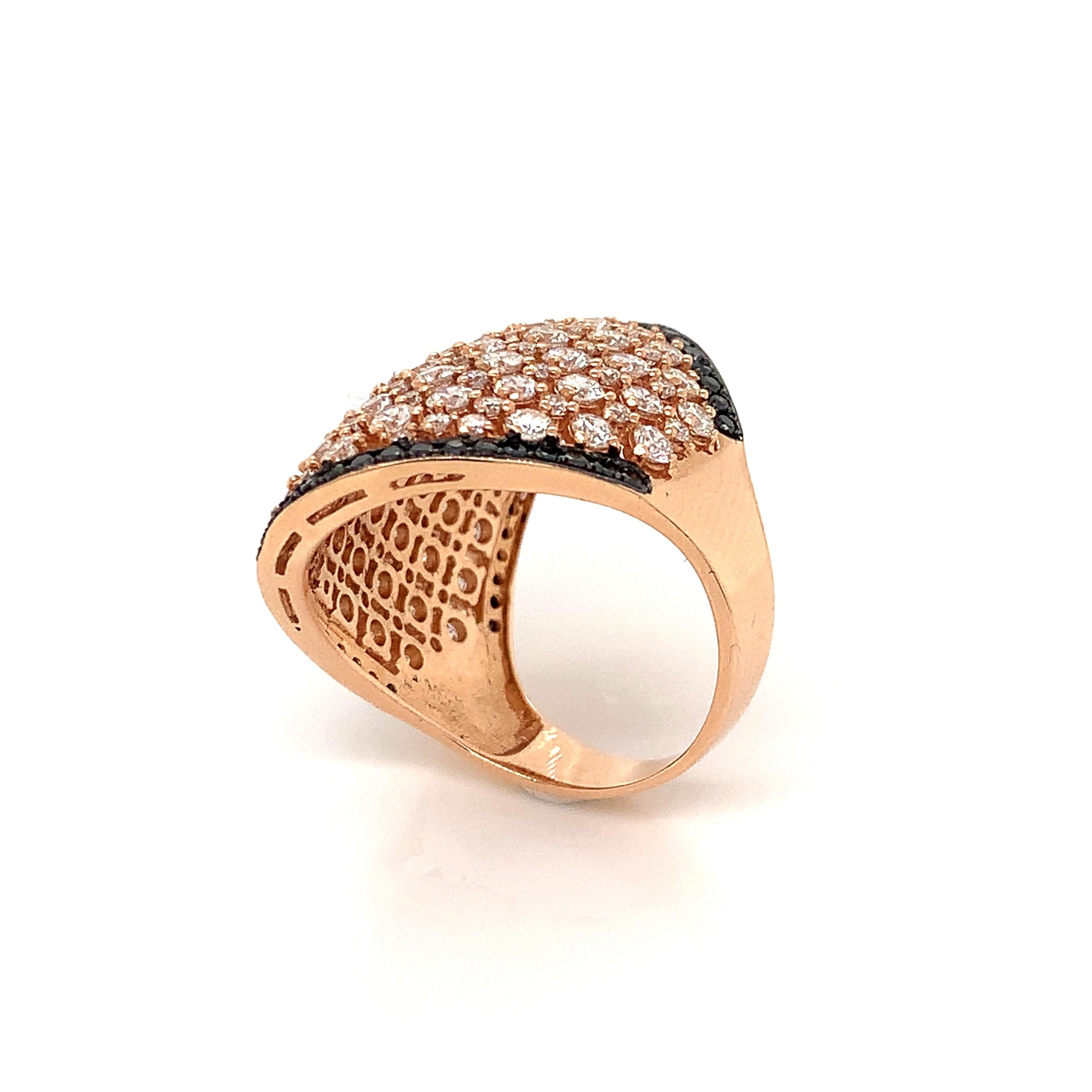 OWN Your Story 18K Rose Gold White and Black Diamond Outlined Rounded Shield Ring

OWN Your Story brings its 3 generations of family tradition and unparalleled experience with 18K gold, diamonds and gemstones to create high-level jewelry handcrafted