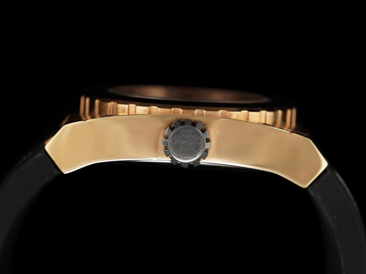 De los hombres PROPIEDAD DE MARTIN SHEEN - Reloj de buceo Savoy Icon Massive para caballero en tono oro rosa en venta