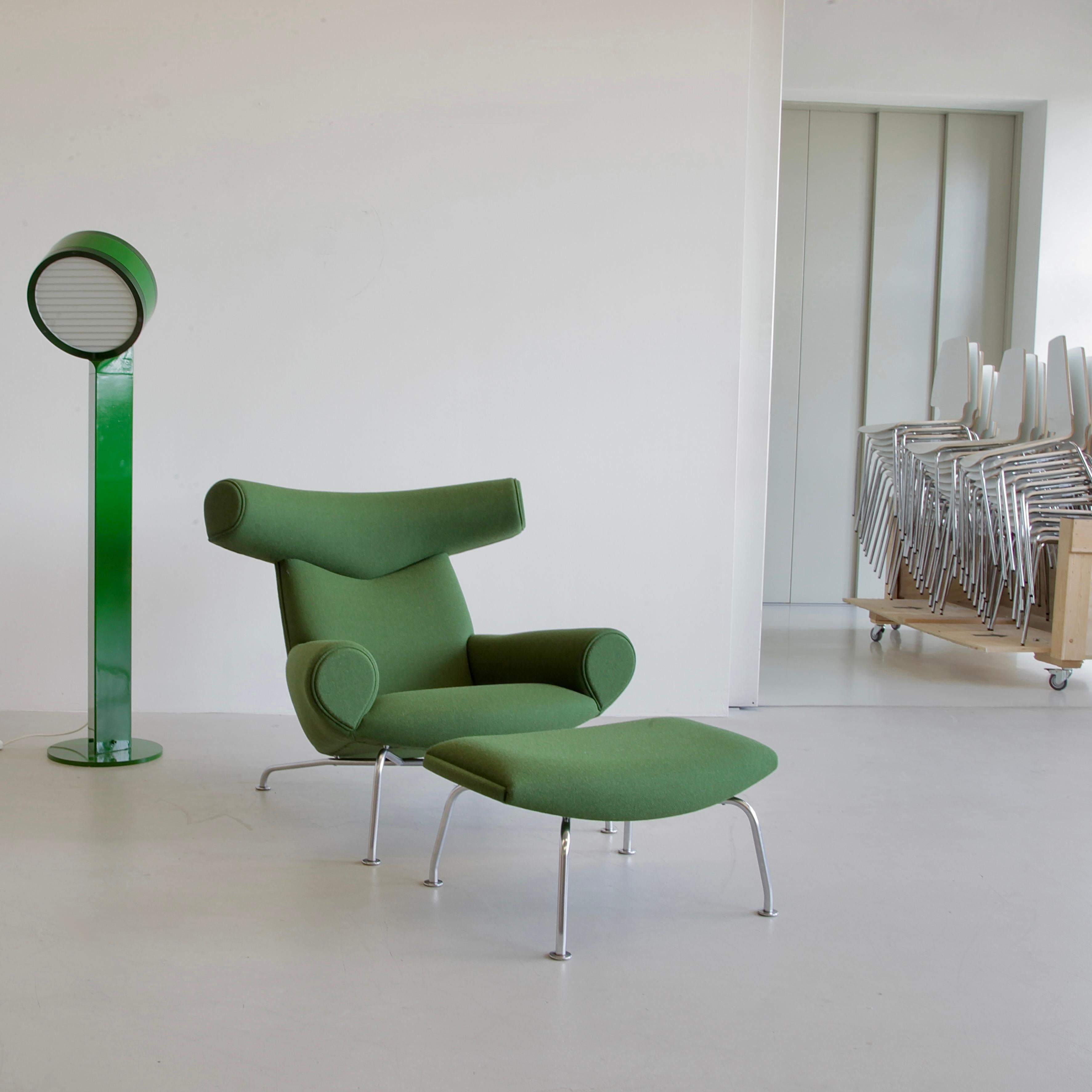 SILLA Y TABURETE OX de Hans J. WEGNER para AP STOLEN, Dinamarca Años 70 en venta 1