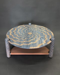 OXALINO Captain's Table - Handbemalter gemusterter Couchtisch aus Eiche und Leder