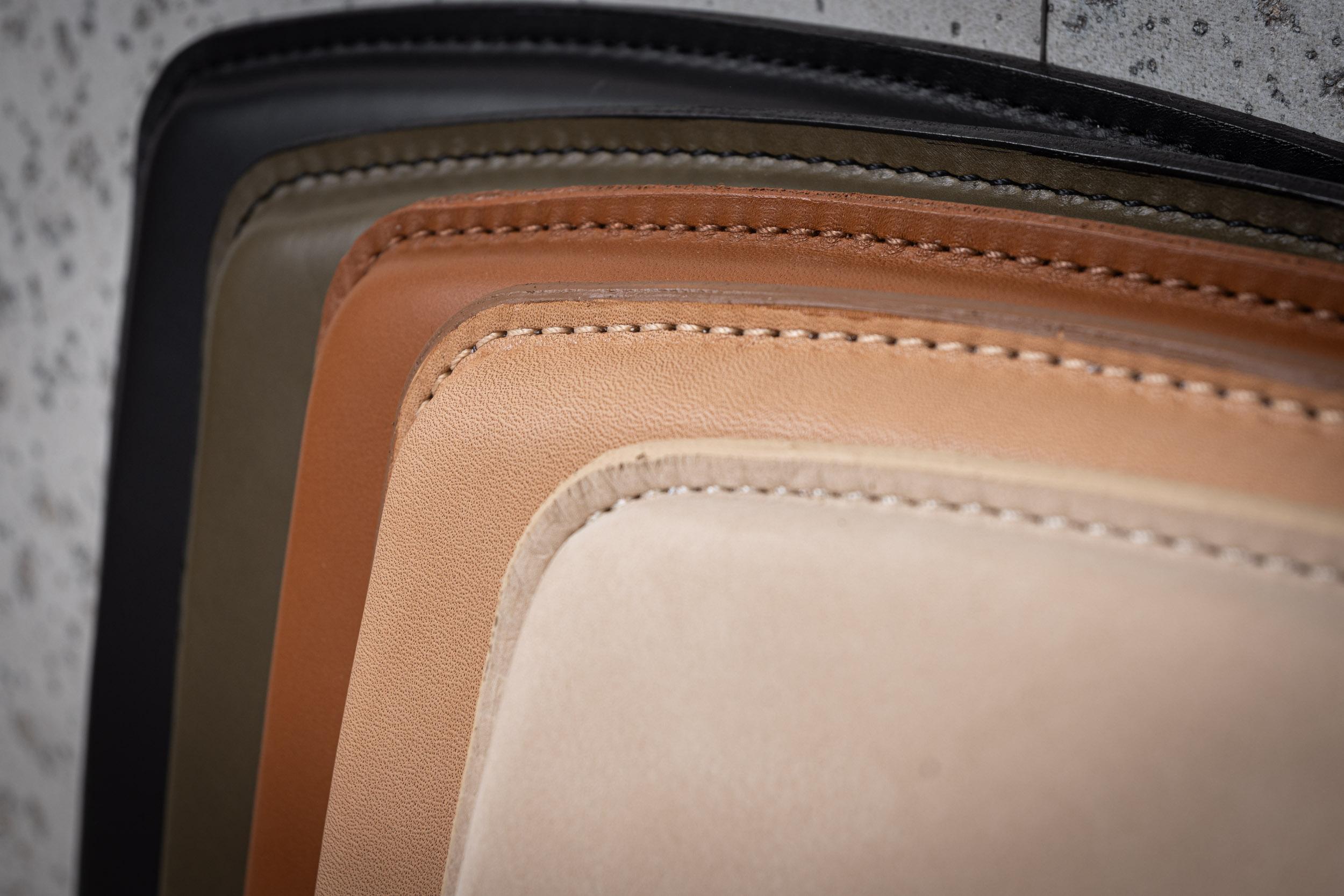 Oxbend Leather Seat Pad for the 5' Oxbend Bench For Sale 12