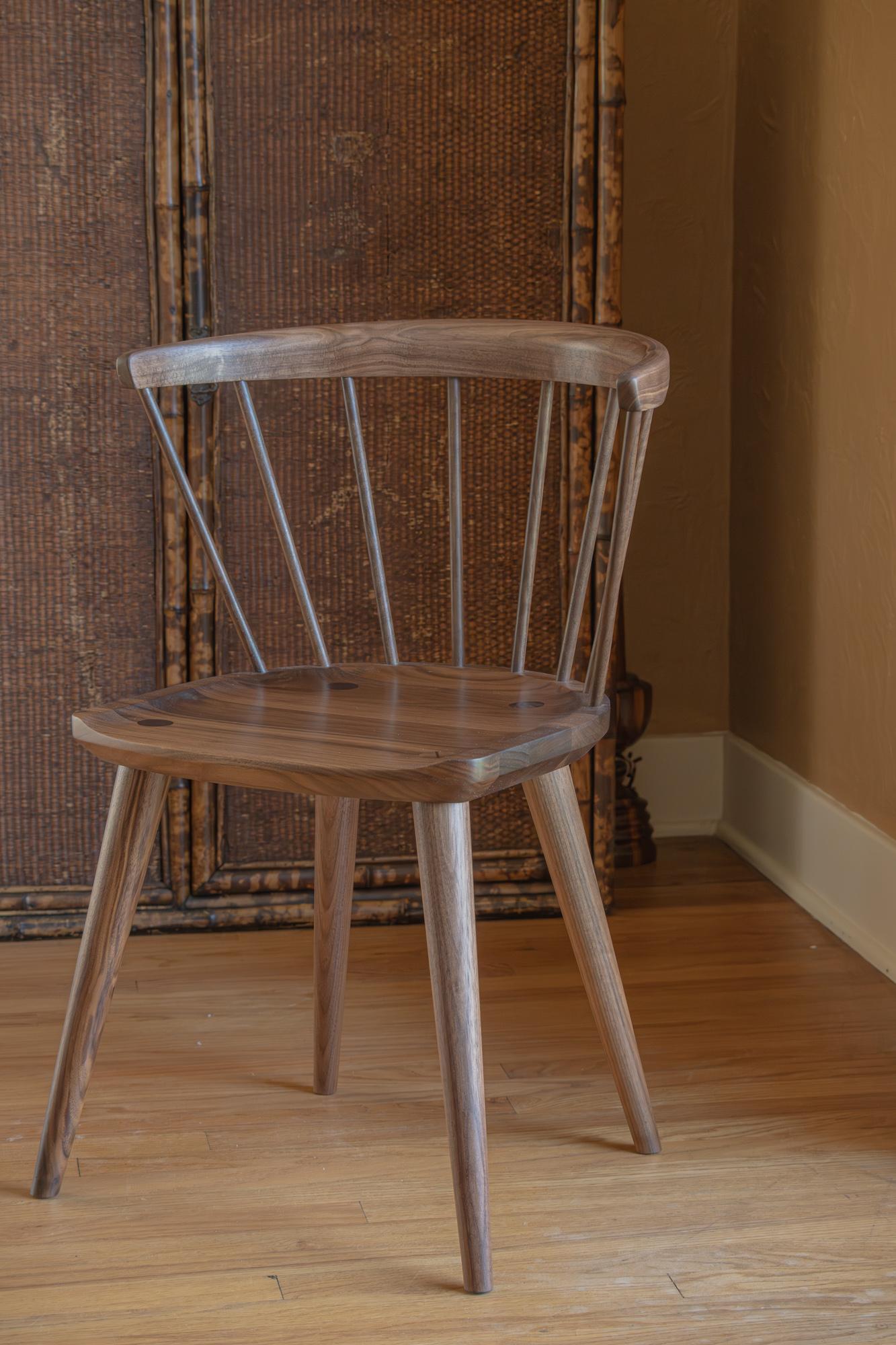 Oxbend Windsor Chair in Walnut by Fernweh Woodworking For Sale 9