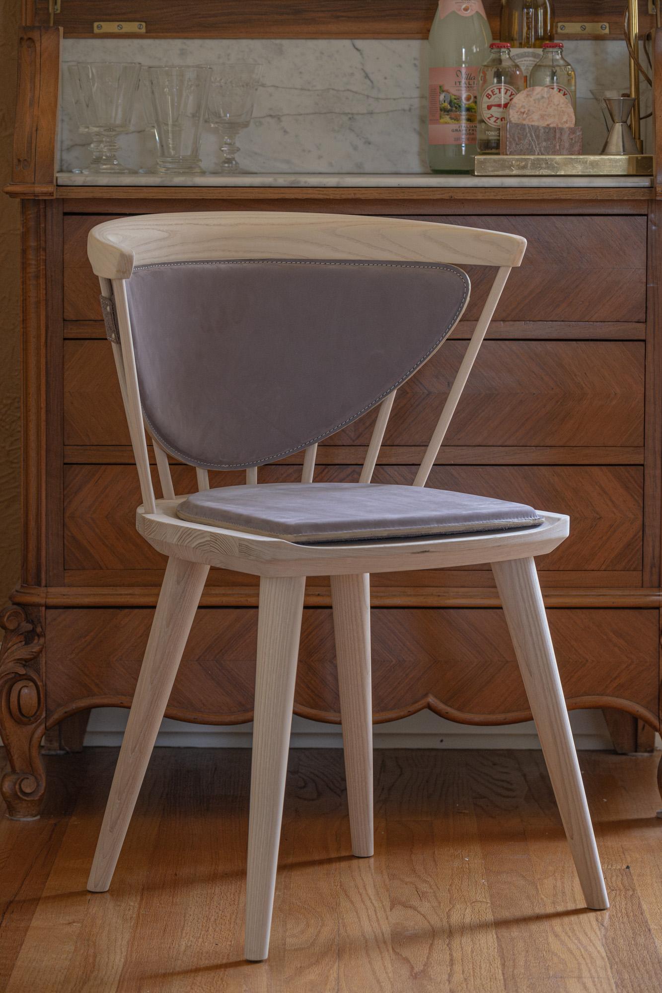 Oxbend Windsor Chair in White Ash by Fernweh Woodworking For Sale 12