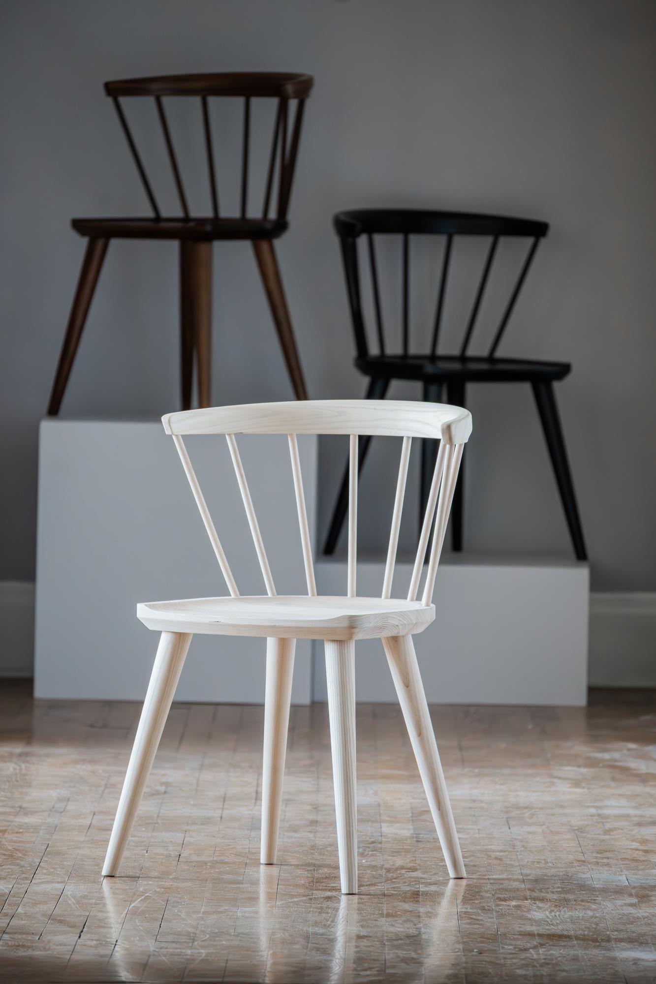 Scandinavian Modern Oxbend Windsor Chair in White Ash by Fernweh Woodworking For Sale