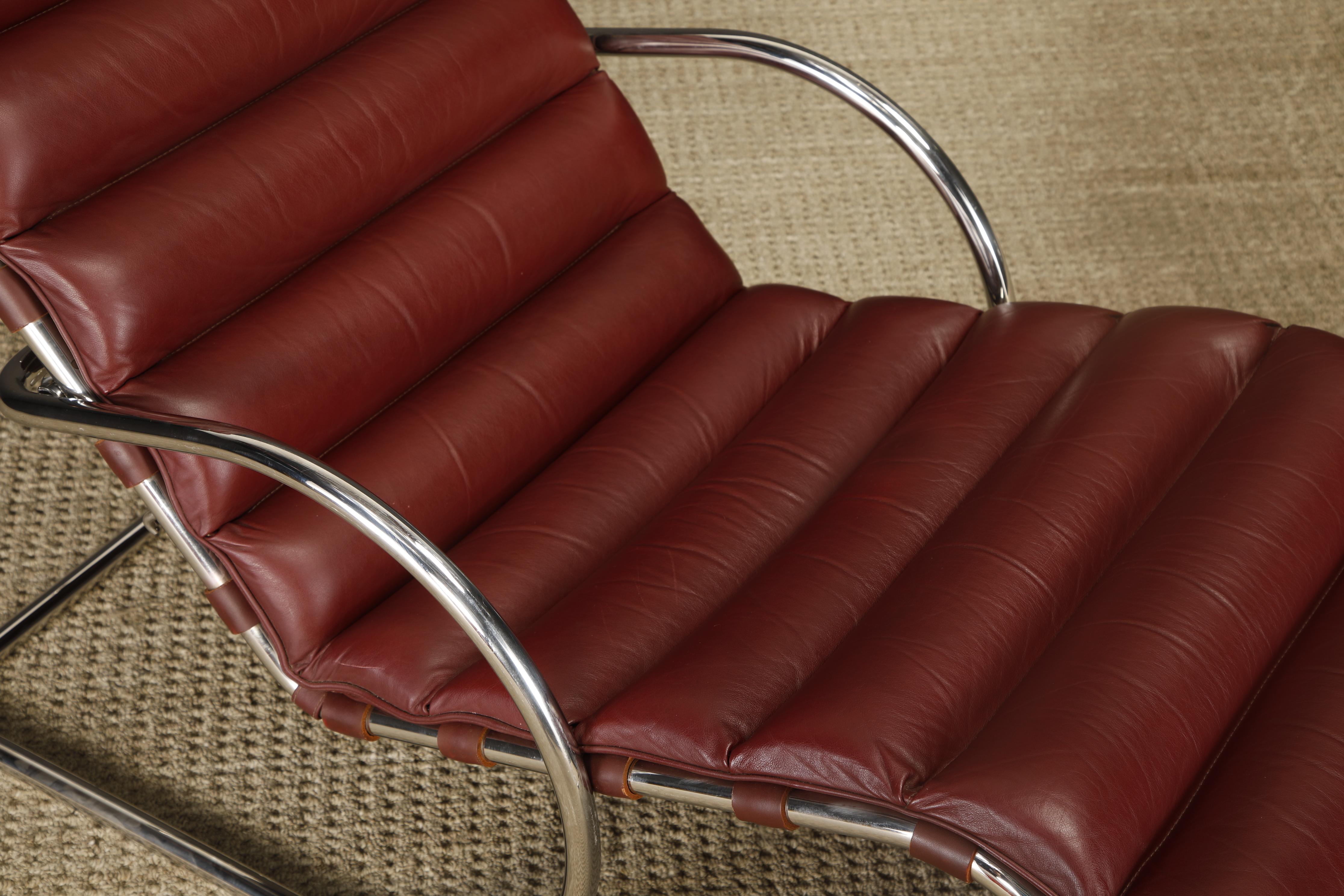 Chaise longue réglable MR en cuir Oxblood par Mies van der Rohe pour Knoll Intl en vente 1