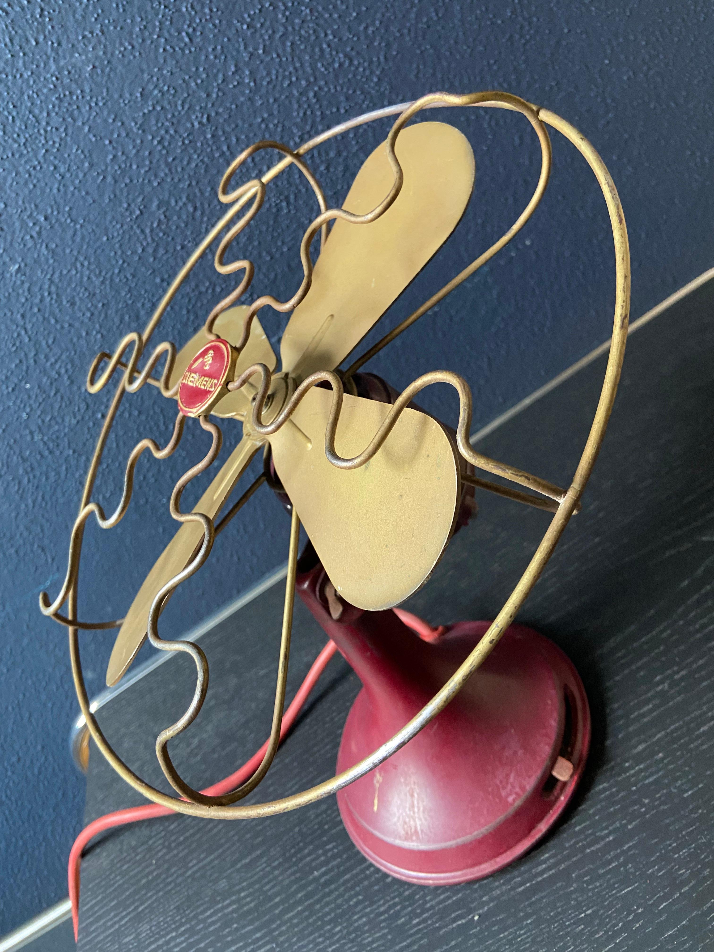 Oxblood Red Fan by Siemens-Schuckert Model W 250 T, Germany, 1950s For Sale 5