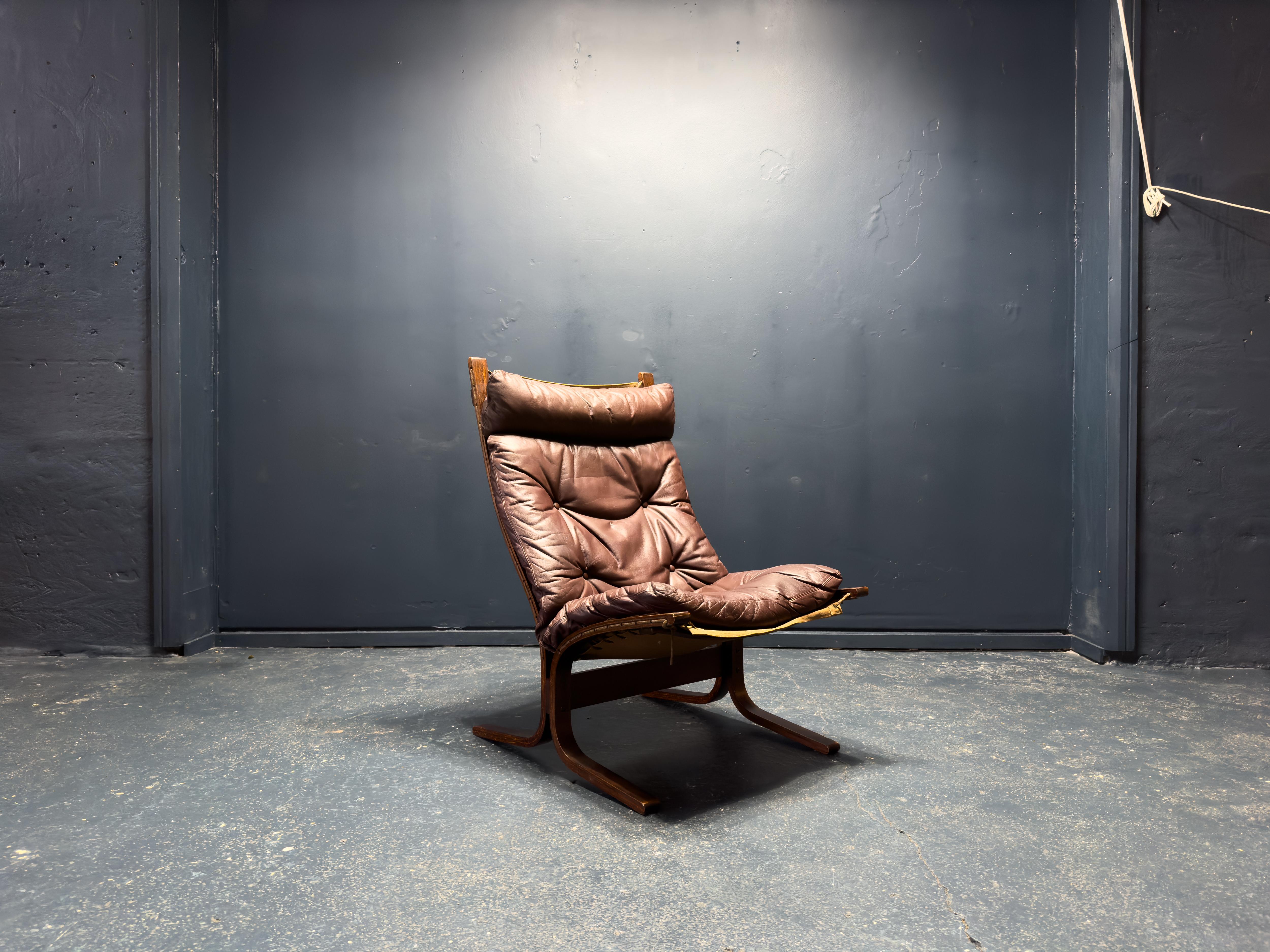 Mid-Century Modern Oxblood Siesta Chair by Ingmar Relling For Sale