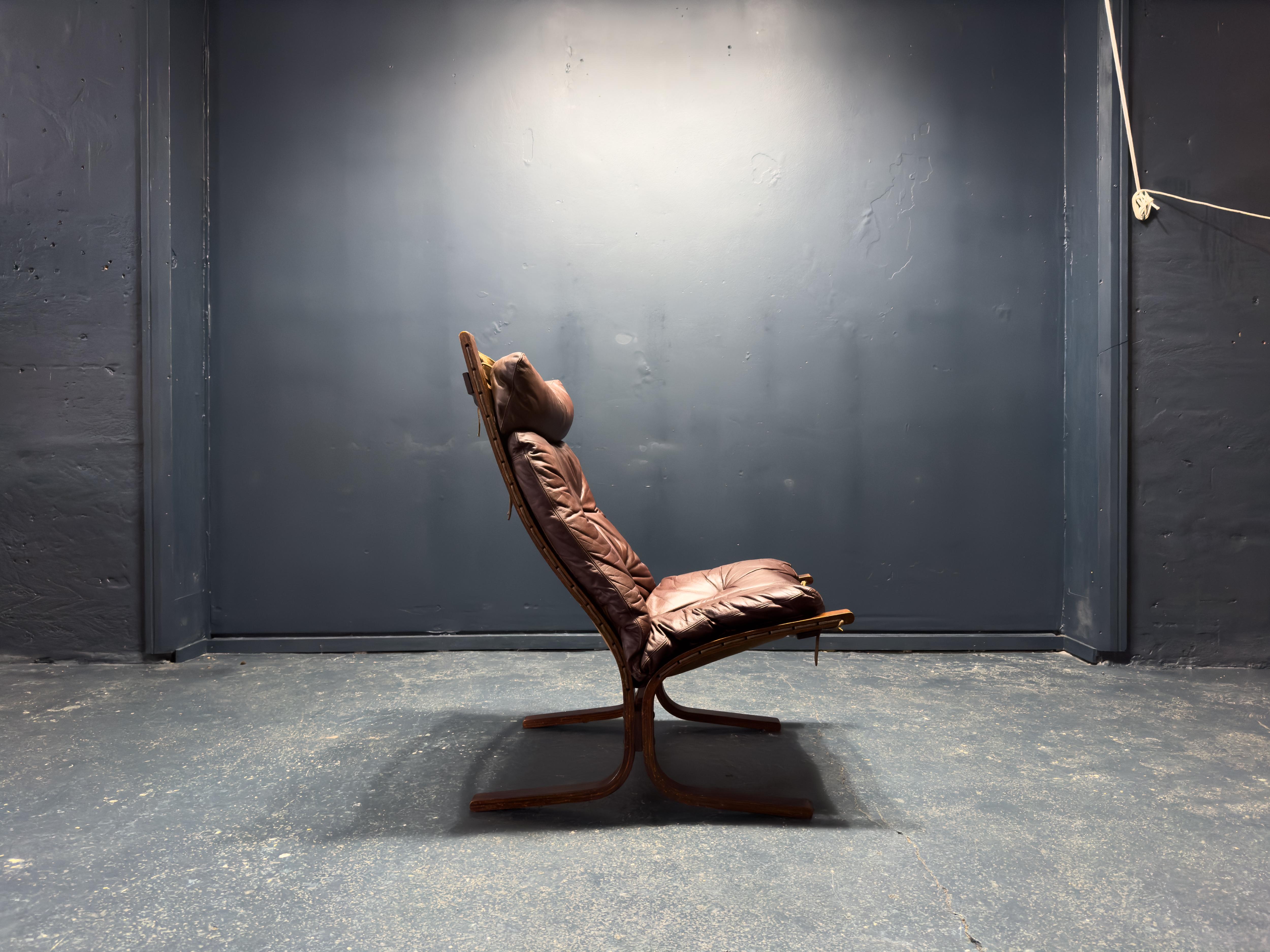 Norwegian Oxblood Siesta Chair by Ingmar Relling For Sale