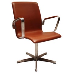 Oxford Classic Office Chair, Model 3271, by Arne Jacobsen and Fritz Hansen, 1988