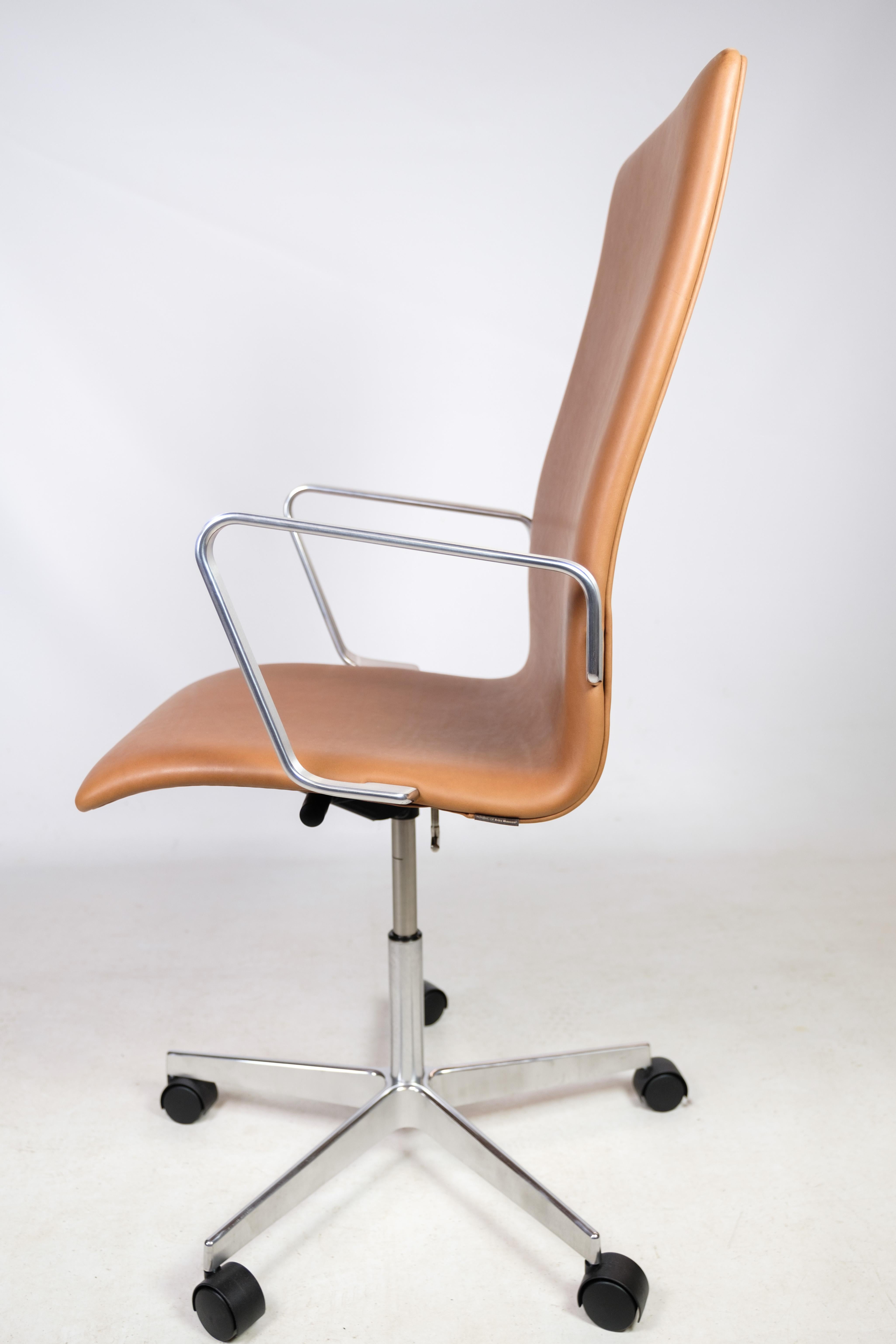 Mid-Century Modern Oxford Classic Office Chair, Model 3293c, Cognac Leather, Arne Jacobsen, 1963 For Sale