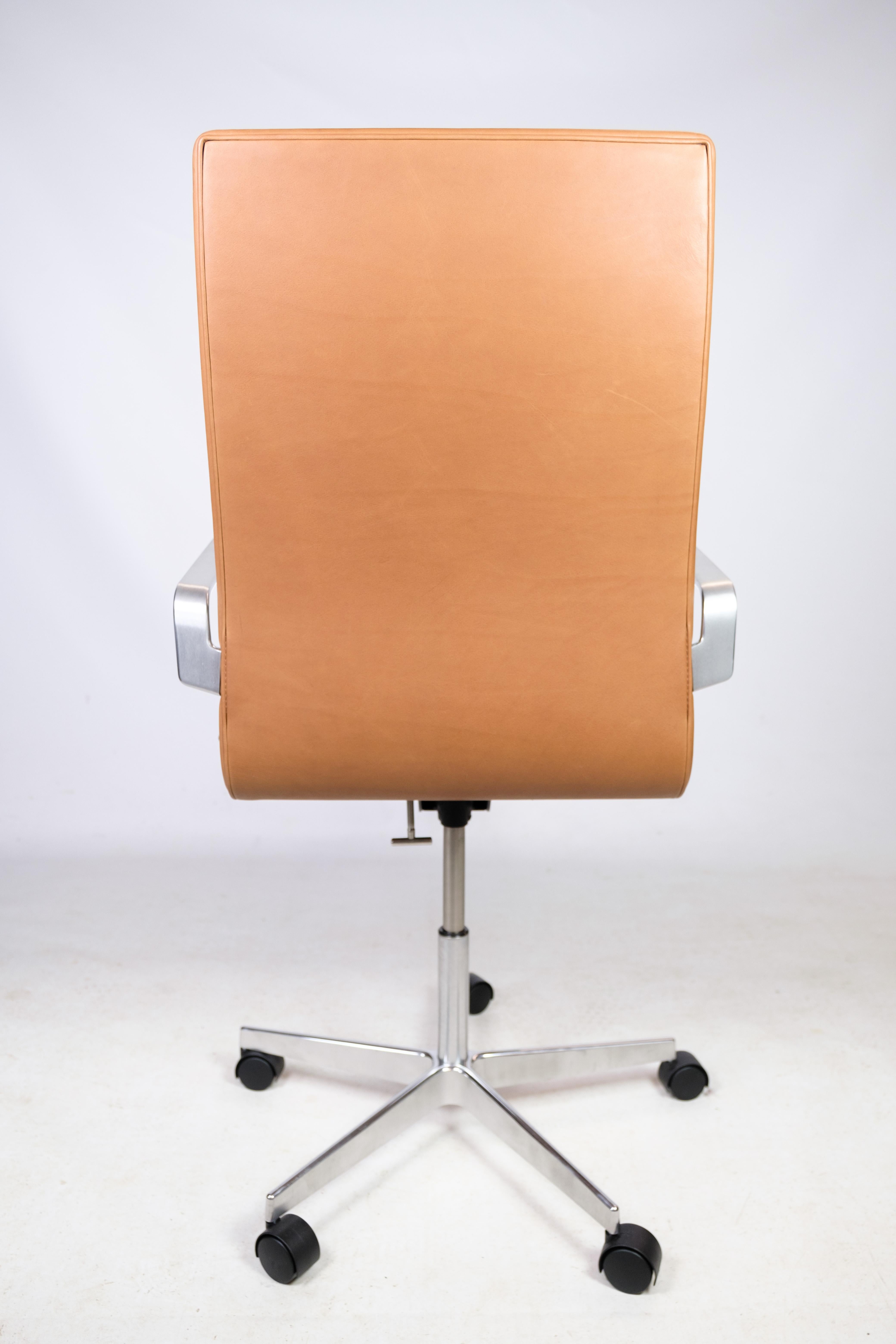 Oxford Classic Office Chair, Model 3293c, Cognac Leather, Arne Jacobsen, 1963 In Excellent Condition For Sale In Lejre, DK