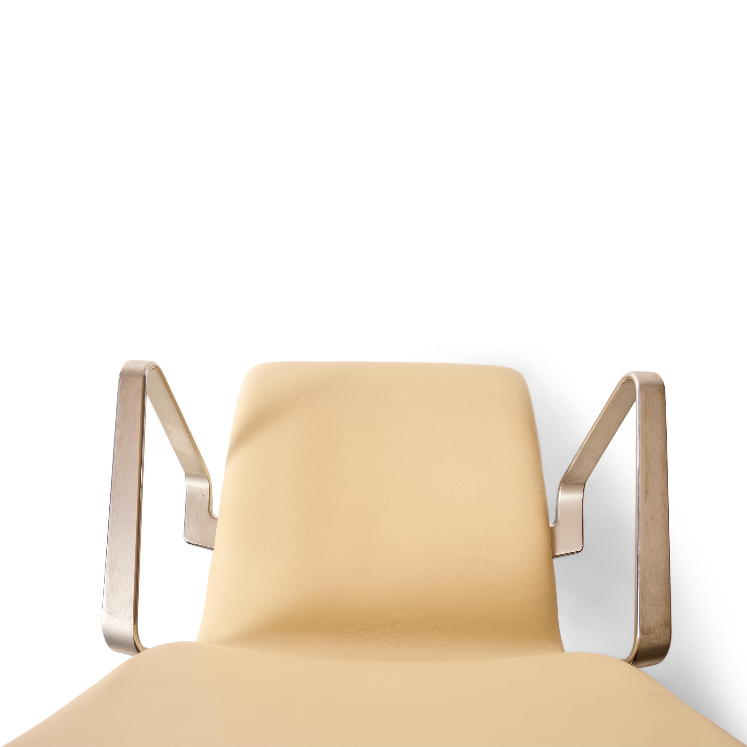 Oxford Desk Chair by Arne Jacobsen for Fritz Hansen For Sale 3