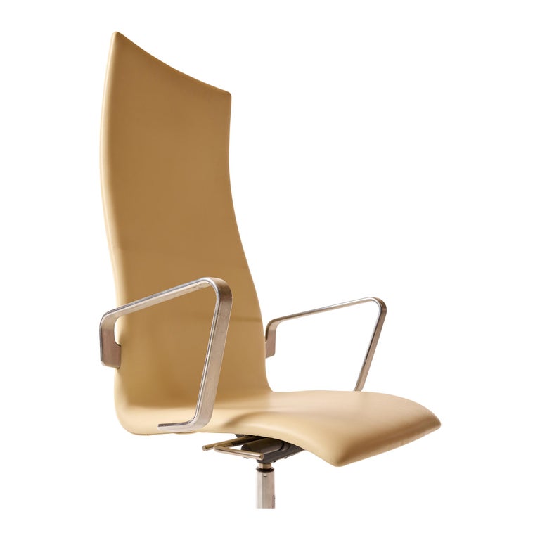 Danish Oxford Desk Chair by Arne Jacobsen for Fritz Hansen For Sale
