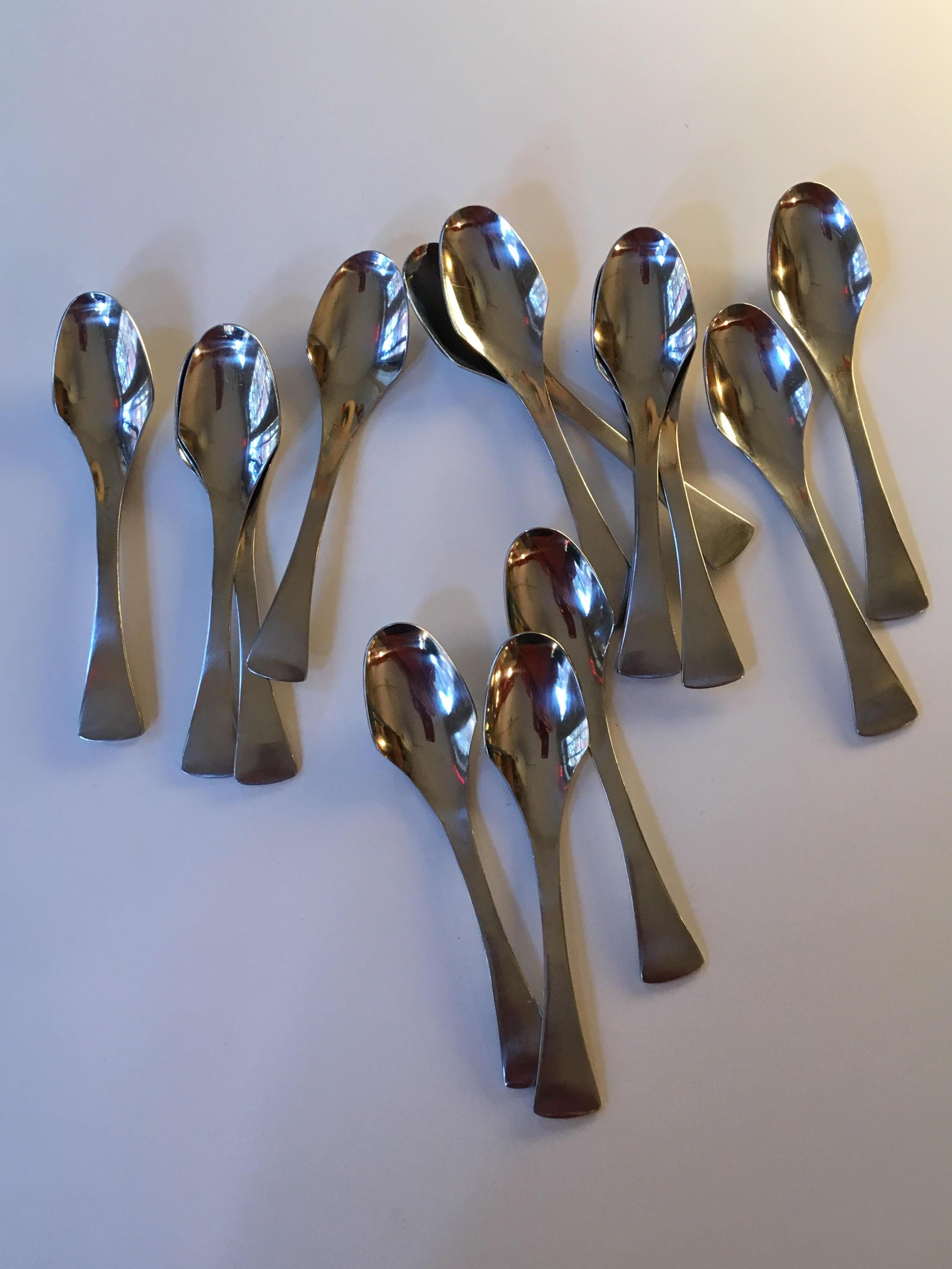 Japanese Oxford Hall “Venus” Service for 8 Stainless Flatware Set