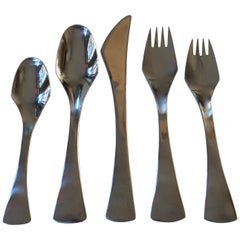 Oxford Hall “Venus” Service for 8 Stainless Flatware Set