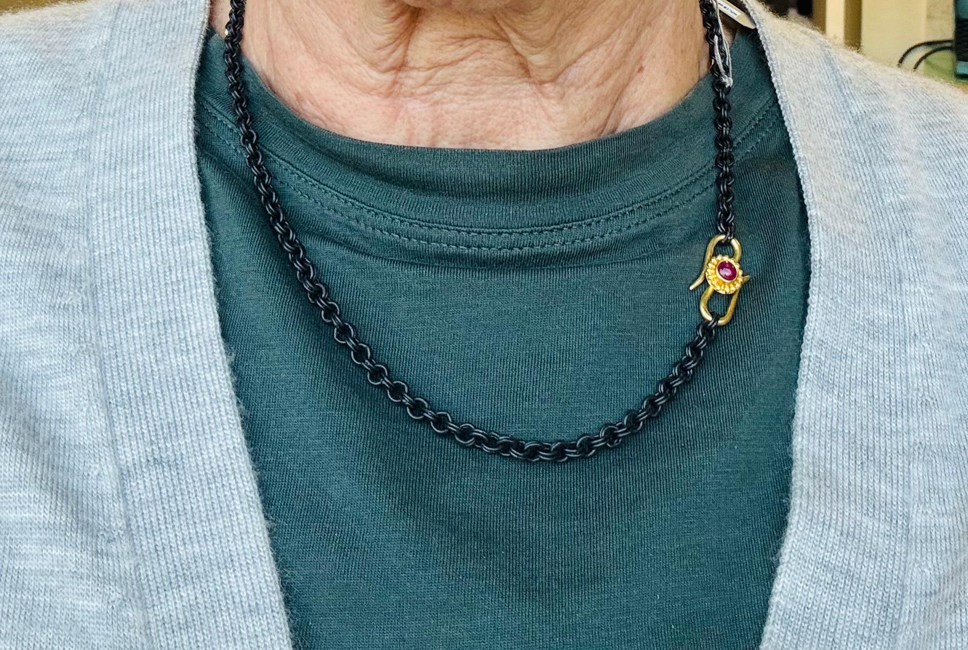 Oxidized chain with 22 Karat Ruby clasp For Sale 1