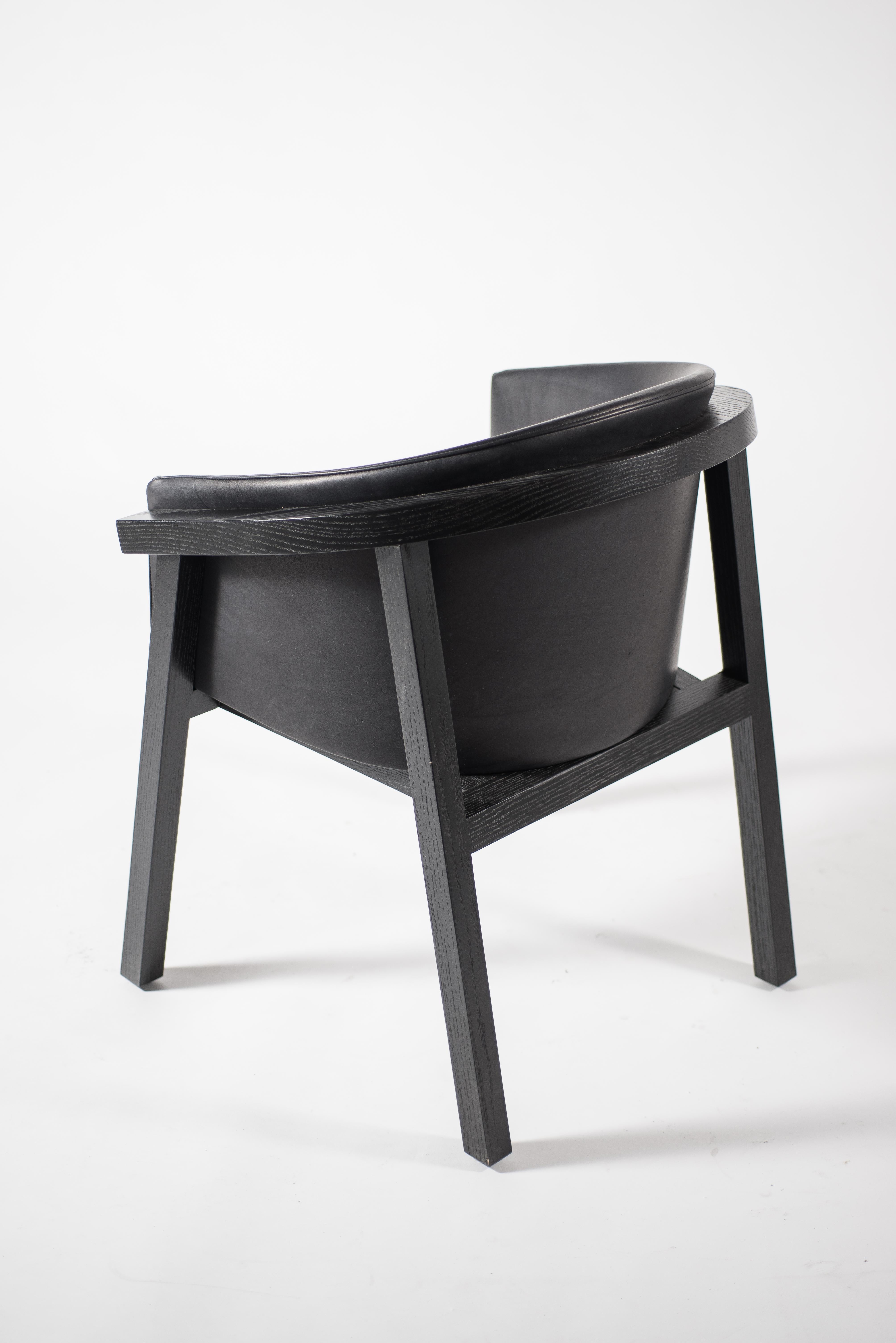 Oxidized Oak Bucket Dining Chair with Upholstered Leather Seat/Dining Chair GH3 For Sale 1