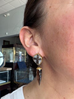 Ohrringe aus oxidiertem Sterling Silber, 24K Gelbgold, Staurolith und Rauchtopas