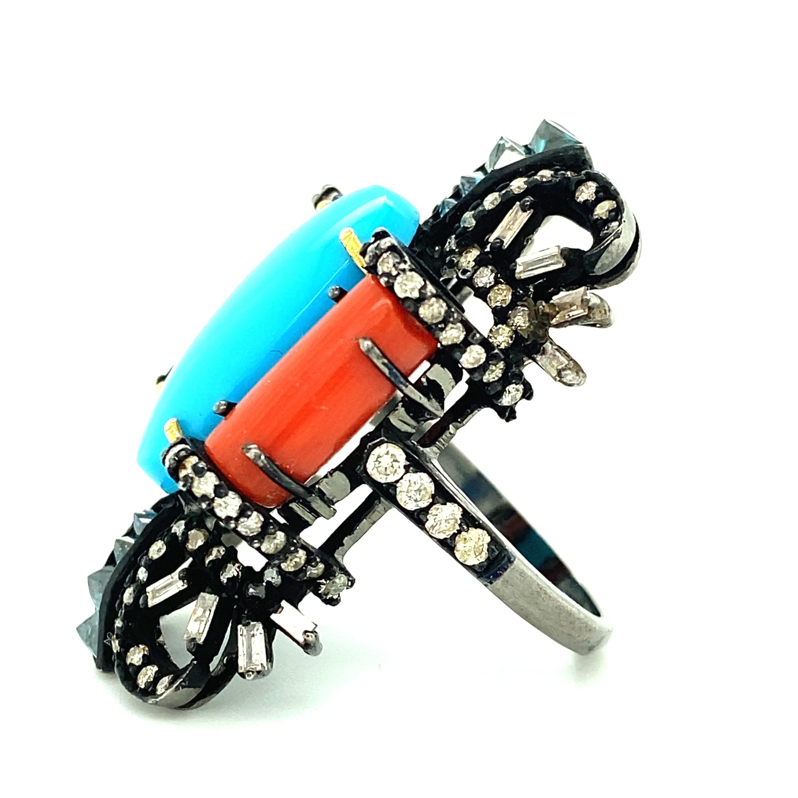 Anello in argento sterling ossidato con turchese, corallo e diamanti in vendita 4