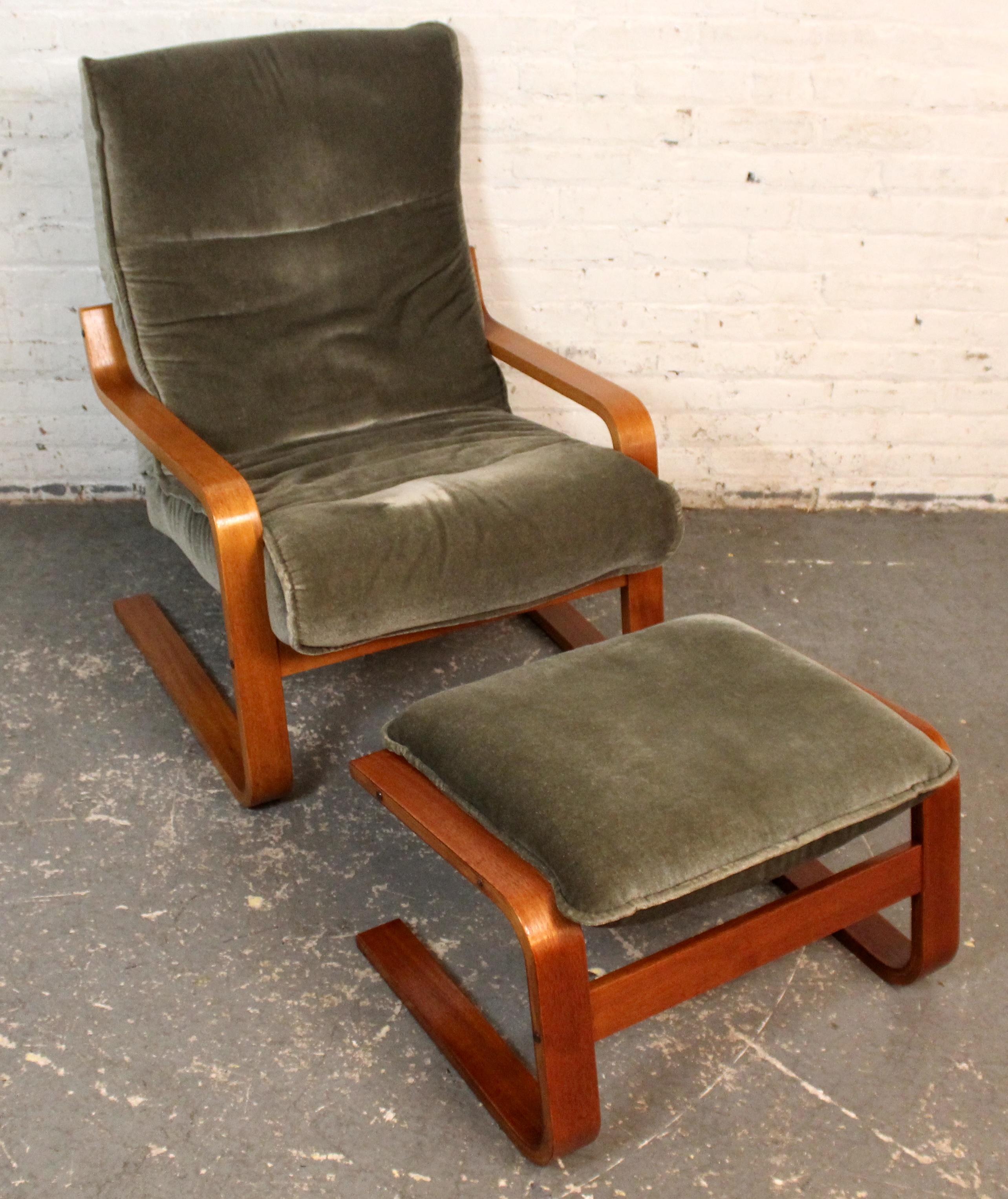 OY BJ Dahlqvist Bentwood Cantilevered Arm Chair with Ottoman For Sale 1