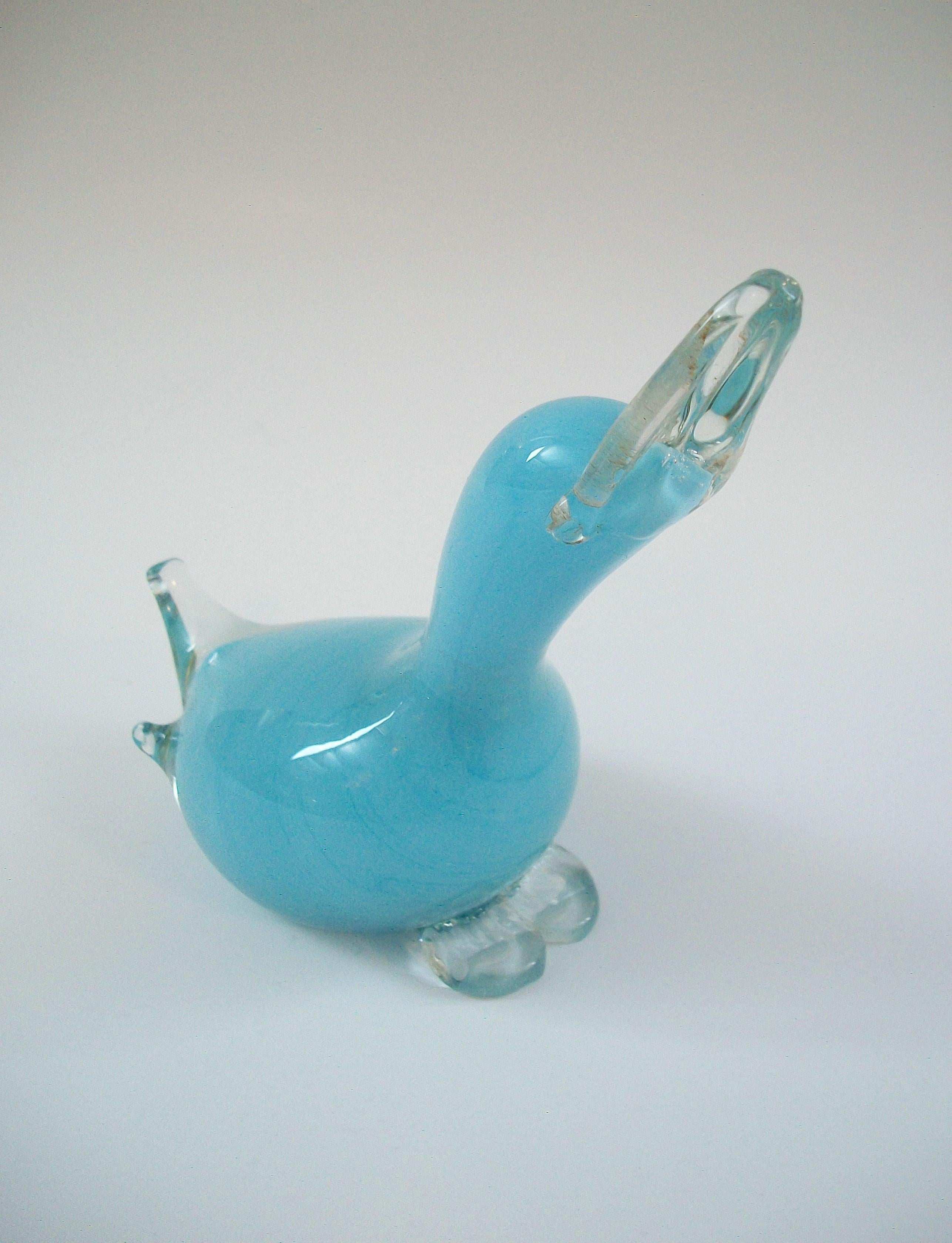 OY KUMELA - ARMANDO JACOBINO - Art Glass Duck Figure - Finland - Circa 1970's For Sale 2