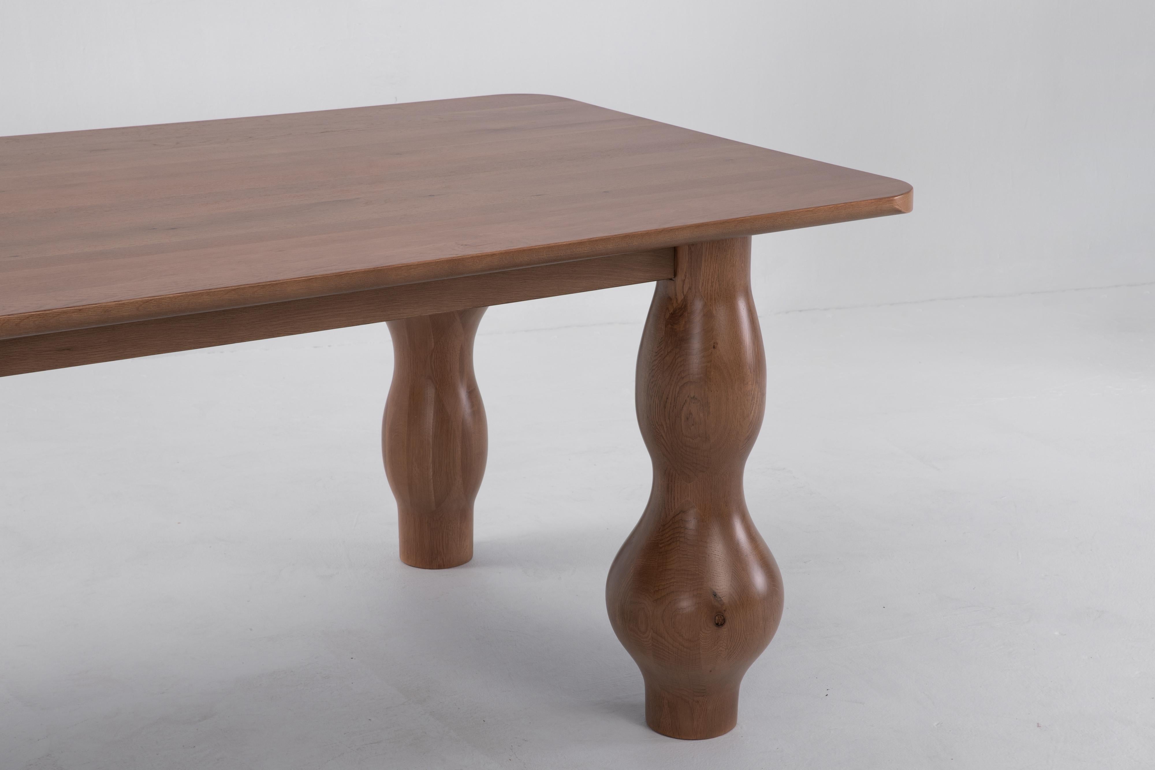 Contemporary Oyster Dining Table Sienna For Sale