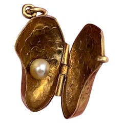 Oyster and Pearl Pendant Charm 14 Karat Gold Victorian Art Nouveau
