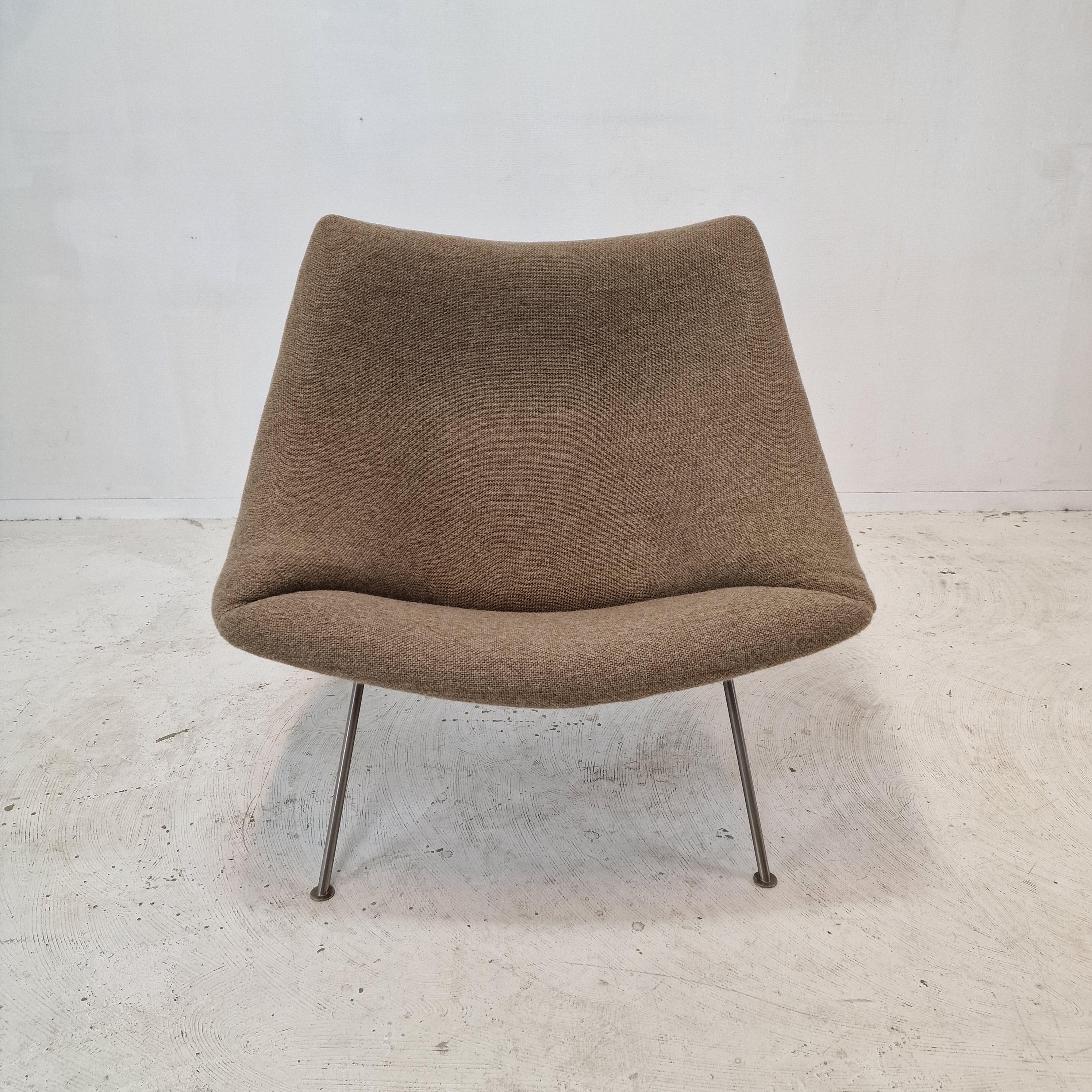 Dutch Oyster Chair by Pierre Paulin for Artifort, 1960's For Sale