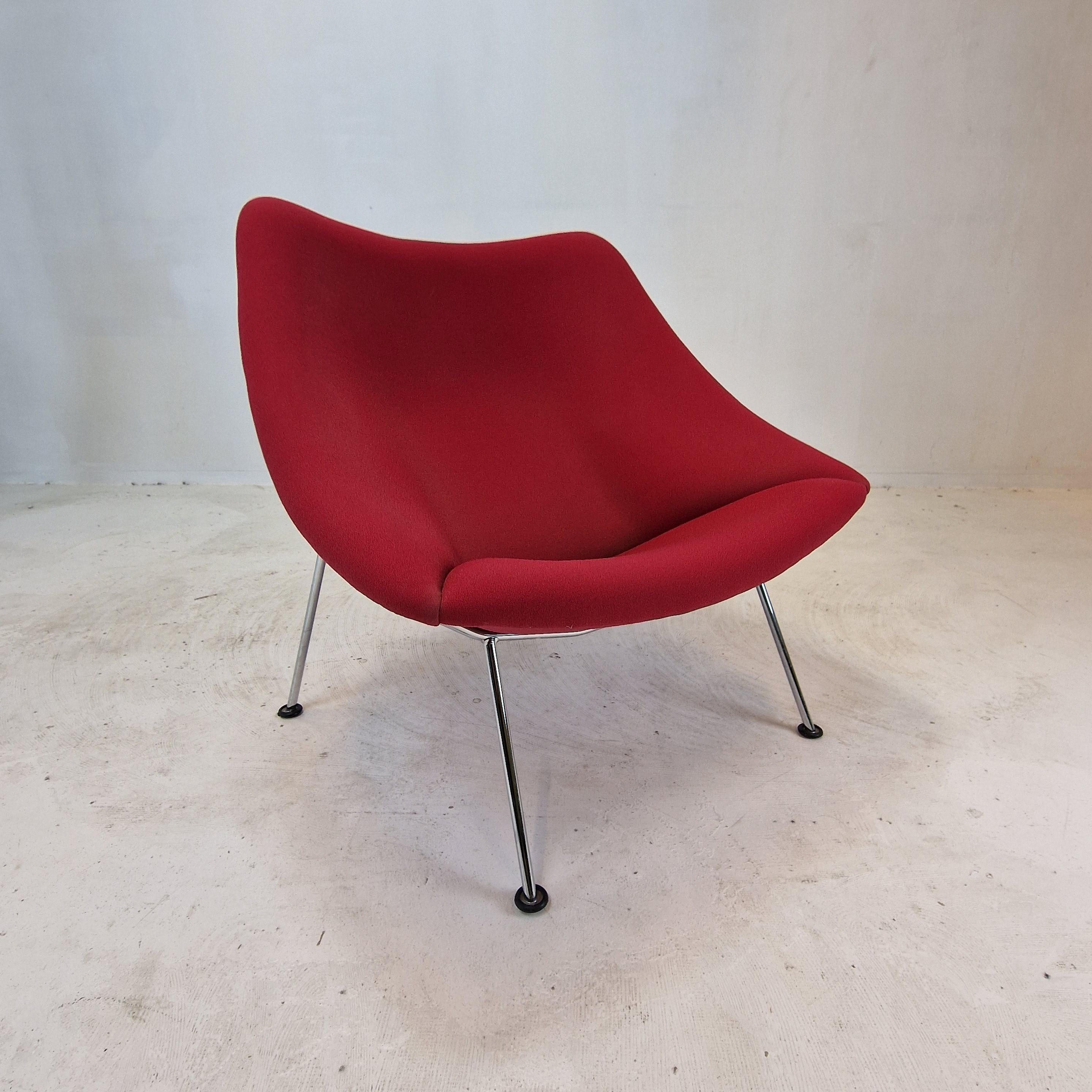 Mid-Century Modern Oyster Chair by Pierre Paulin for Artifort, 1980's For Sale