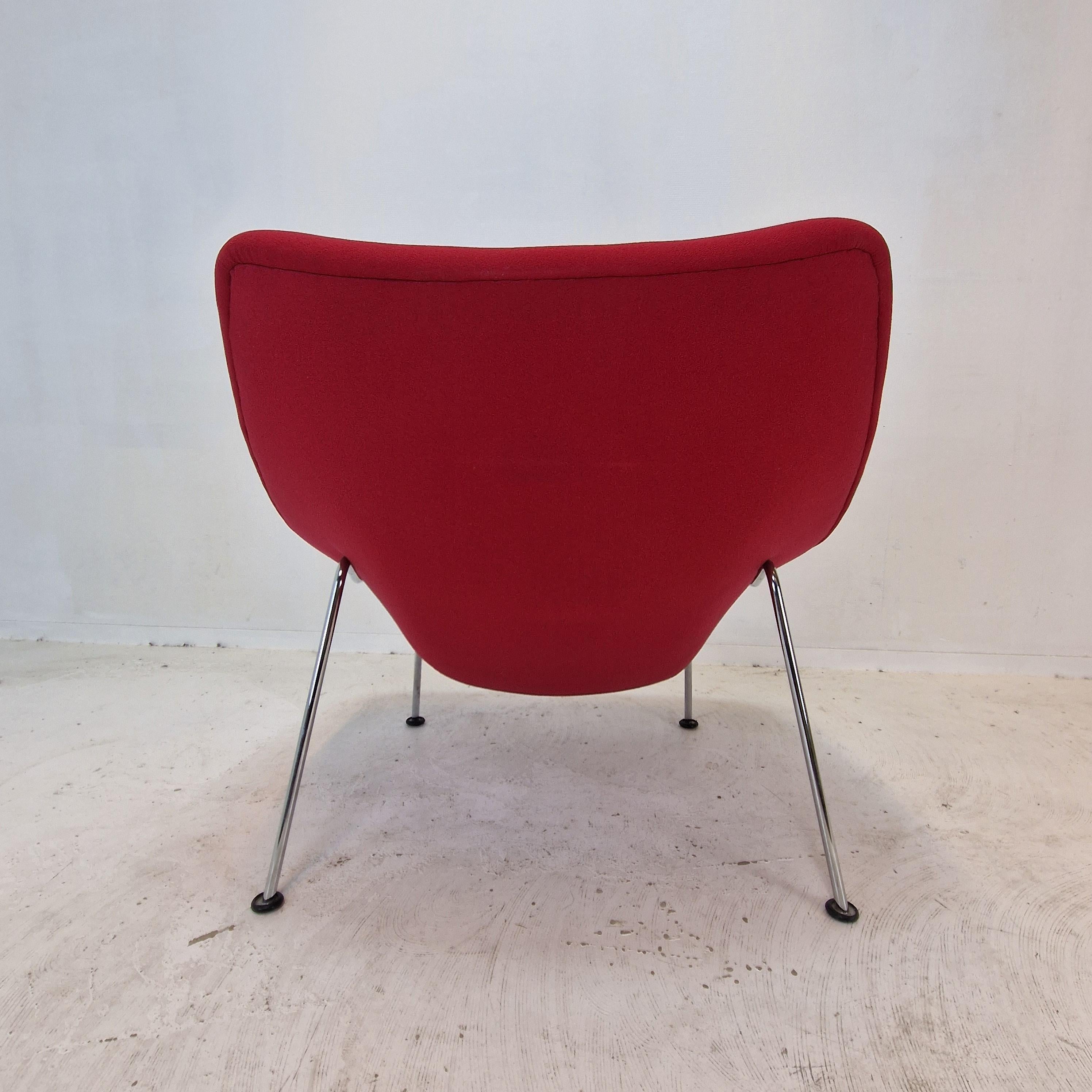 Metal Oyster Chair by Pierre Paulin for Artifort, 1980's For Sale
