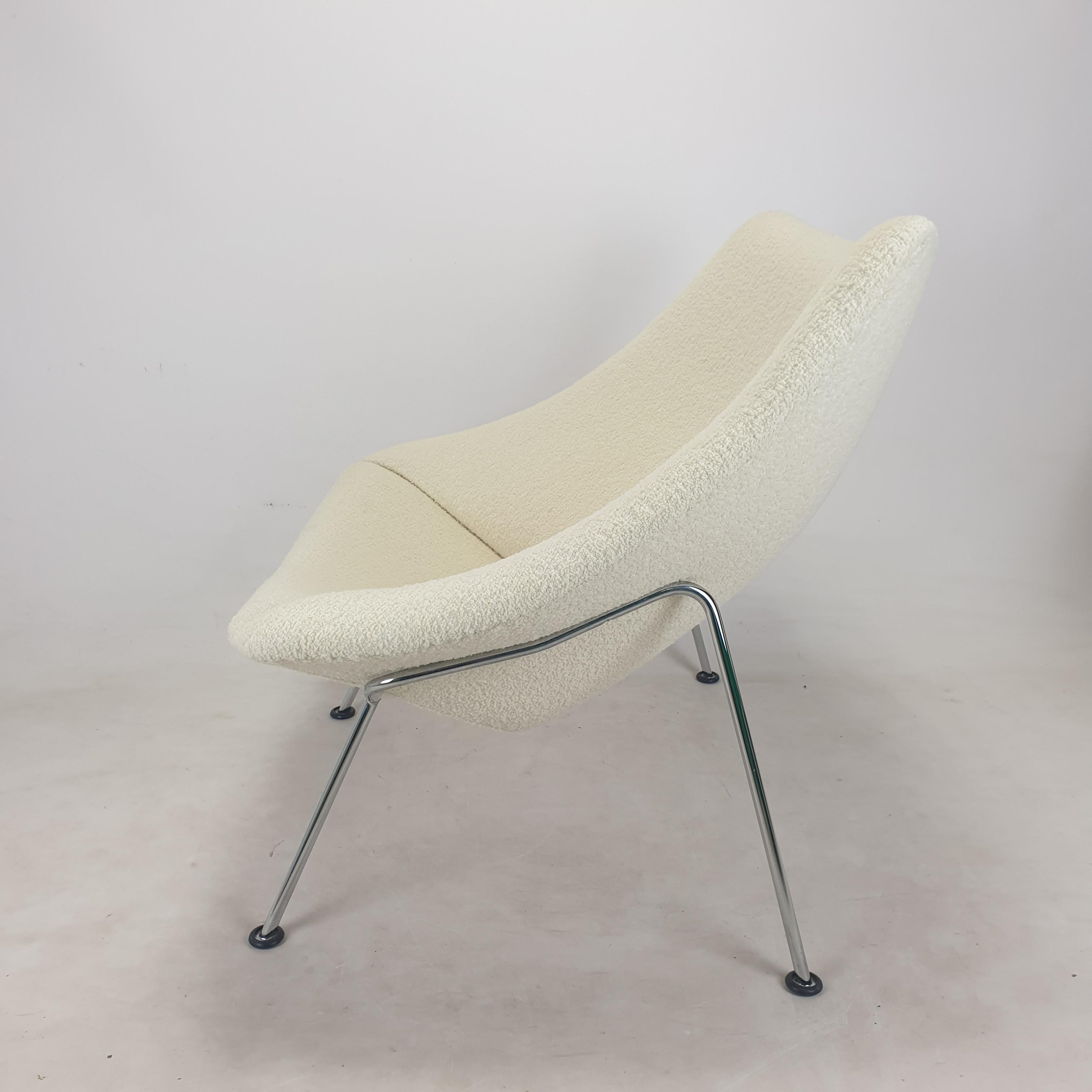 Late 20th Century Oyster Chair Set by Pierre Paulin for Artifort, 1980's For Sale